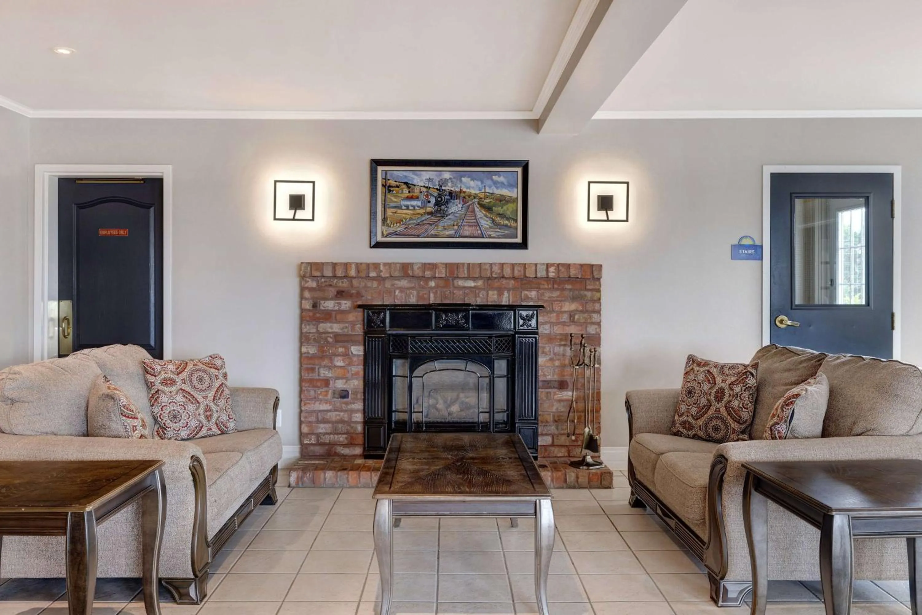 Lobby or reception in Days Inn by Wyndham Edmundston