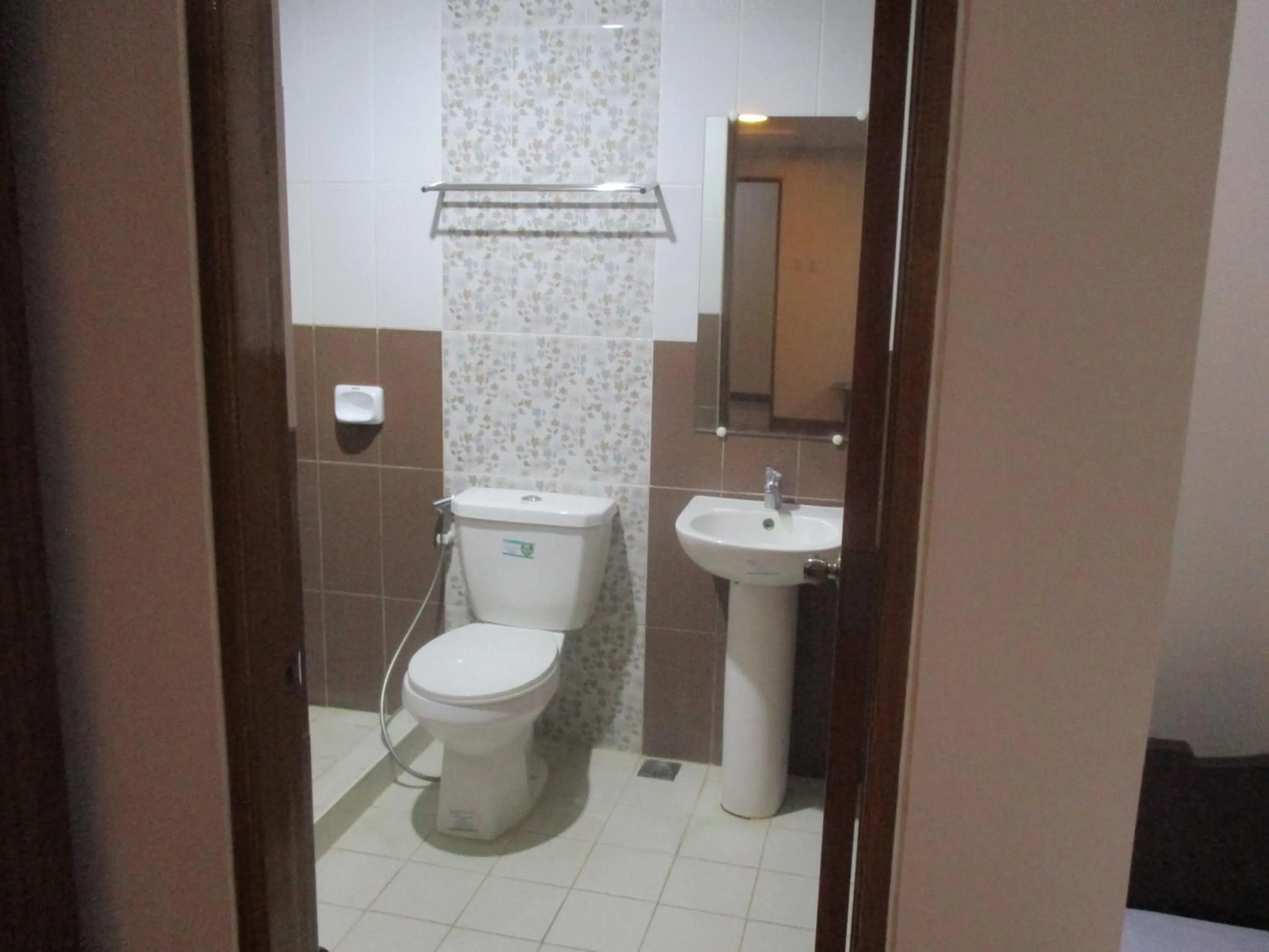 WMV Hotel & Restaurant