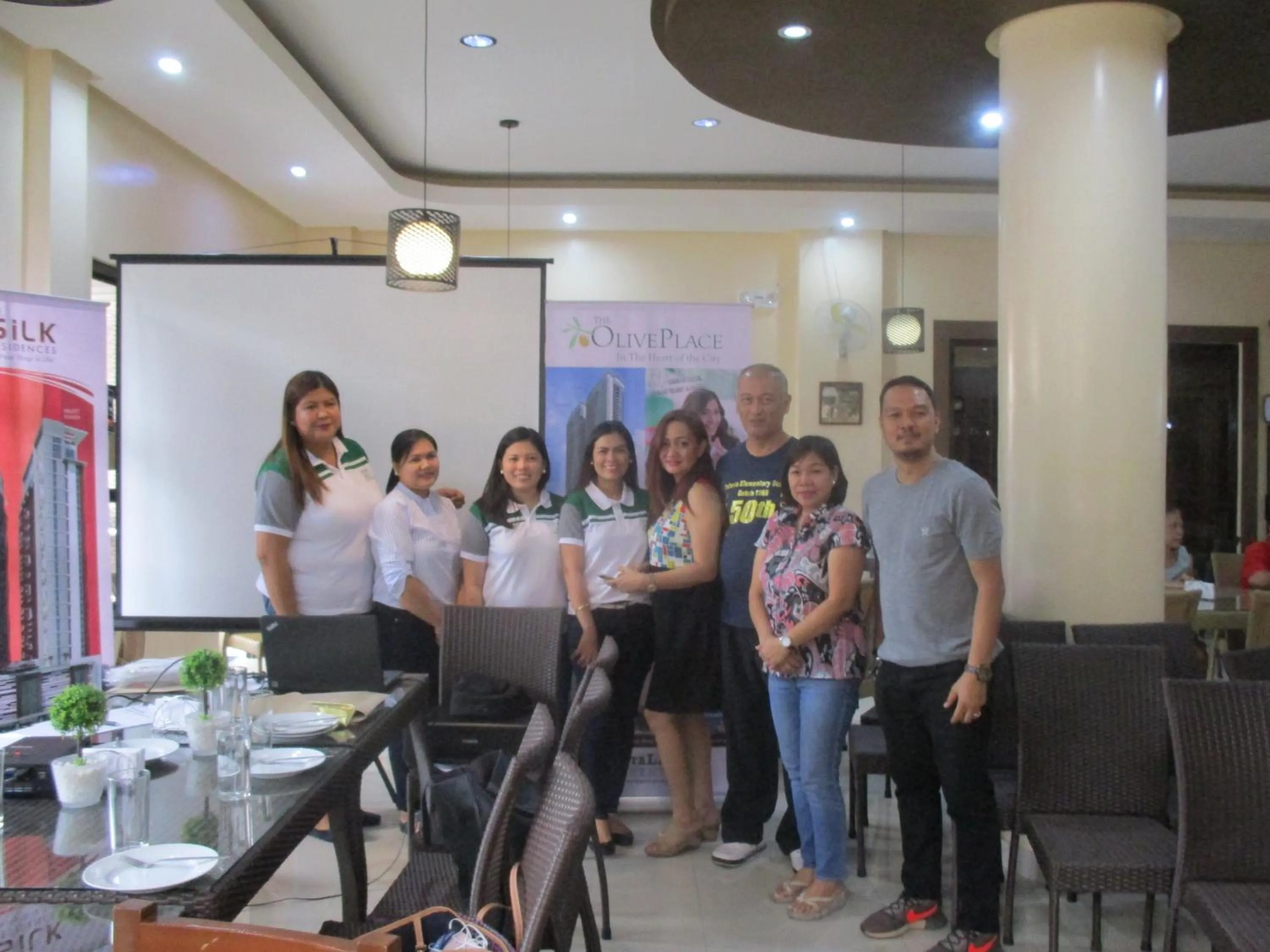 WMV Hotel & Restaurant