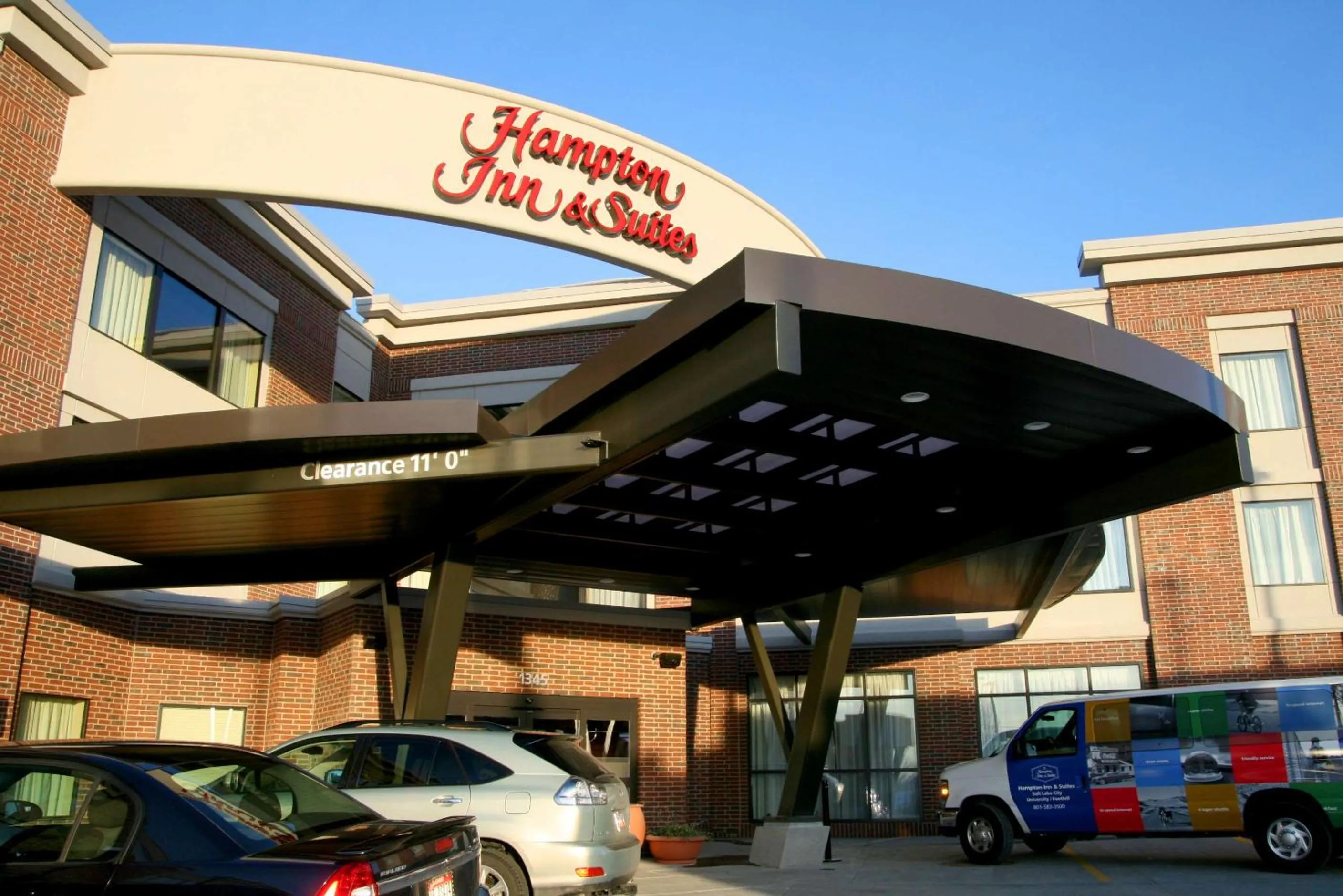 Property building in Hampton Inn & Suites Salt Lake City-University/Foothill Drive