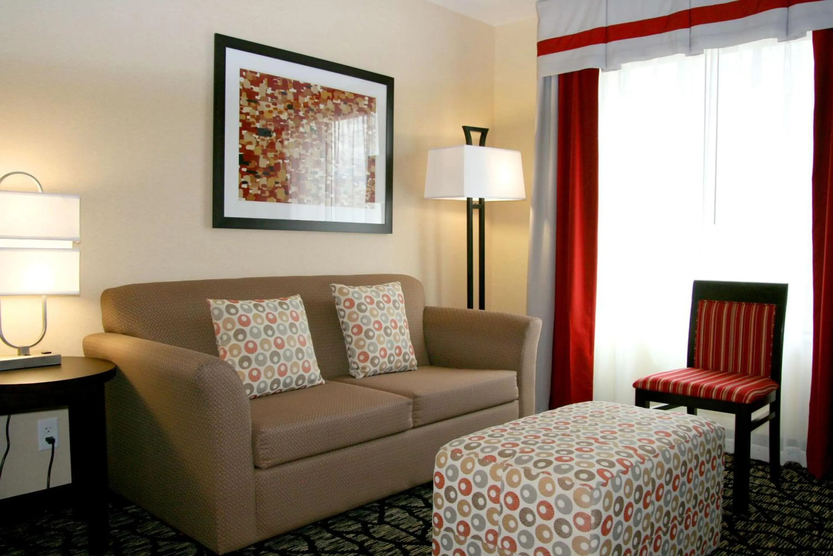 Living room in Hampton Inn & Suites Salt Lake City-University/Foothill Drive