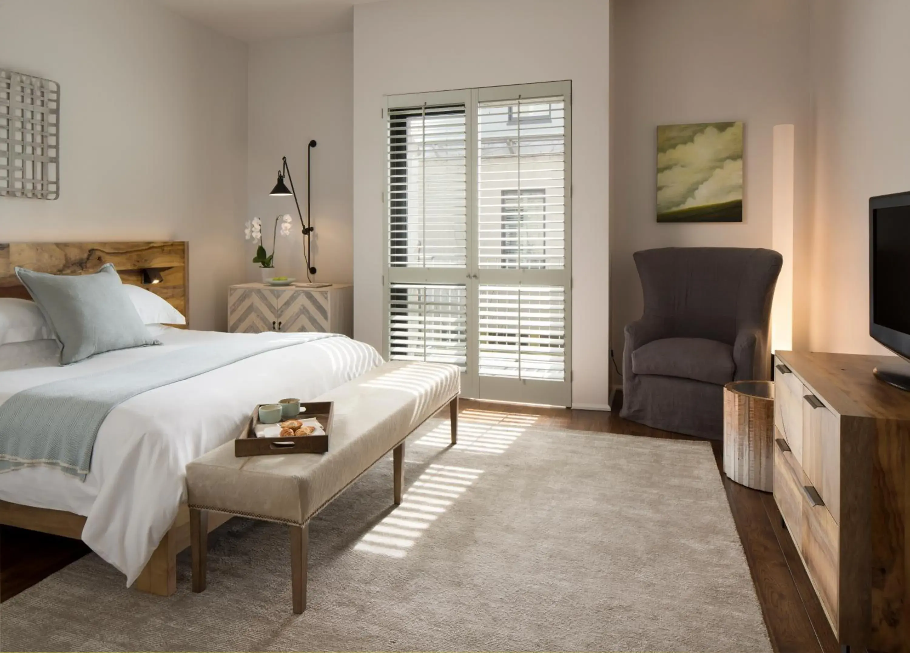 Premier King Room in Hotel Healdsburg Premier King Room in Hotel Healdsburg