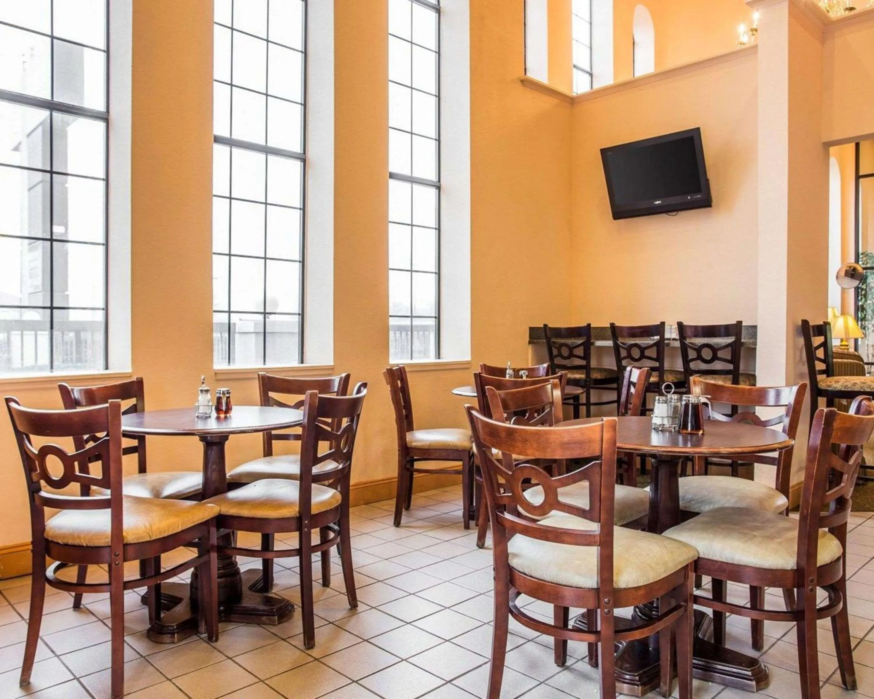 Breakfast in Quality Inn Bennettsville