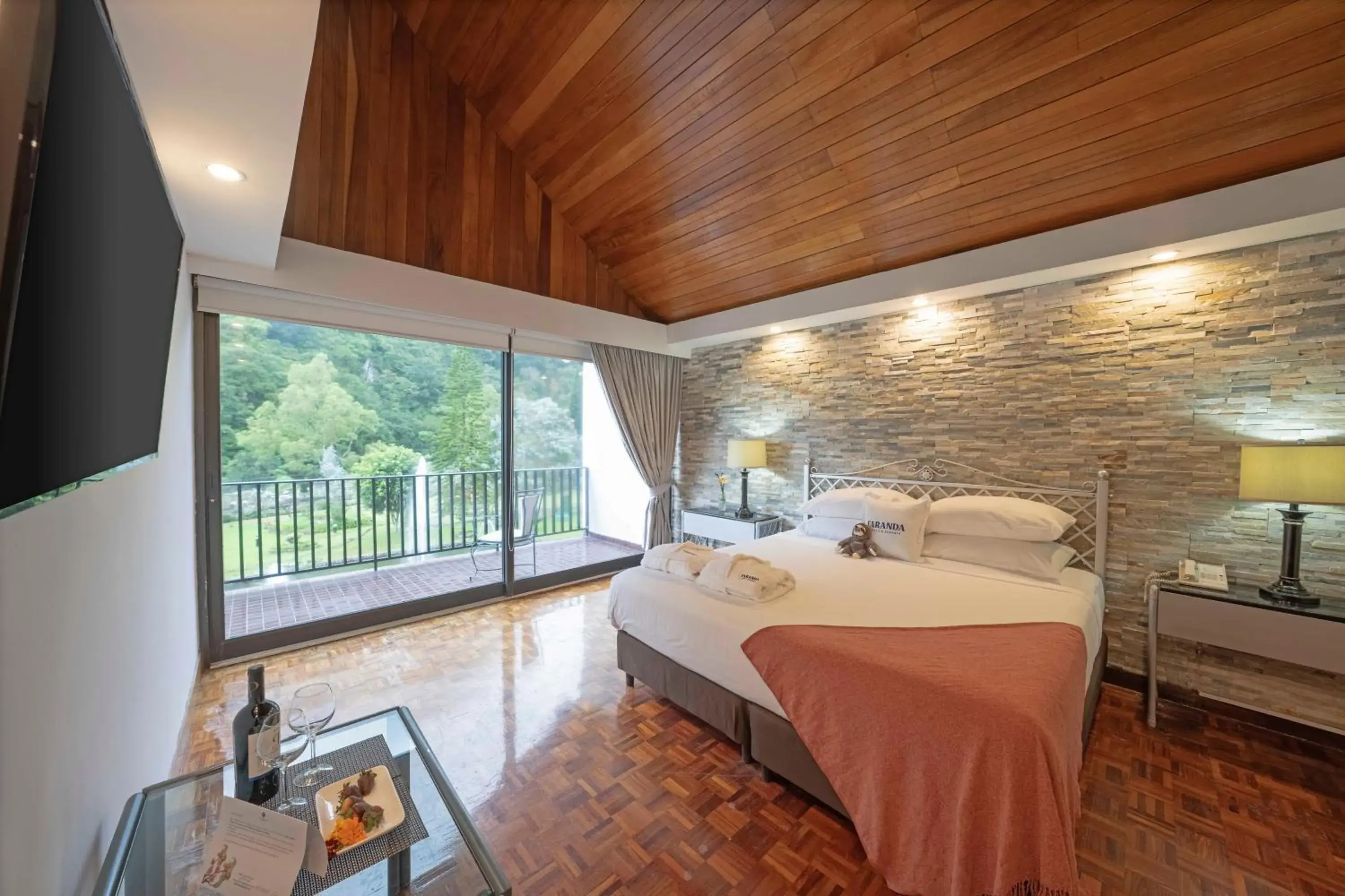 King Suite with Garden View - Non Smoking in Hotel Bambito By Faranda Boutique, a member of Radisson Individuals King Suite with Garden View - Non Smoking in Hotel Bambito By Faranda Boutique, a member of Radisson Individuals