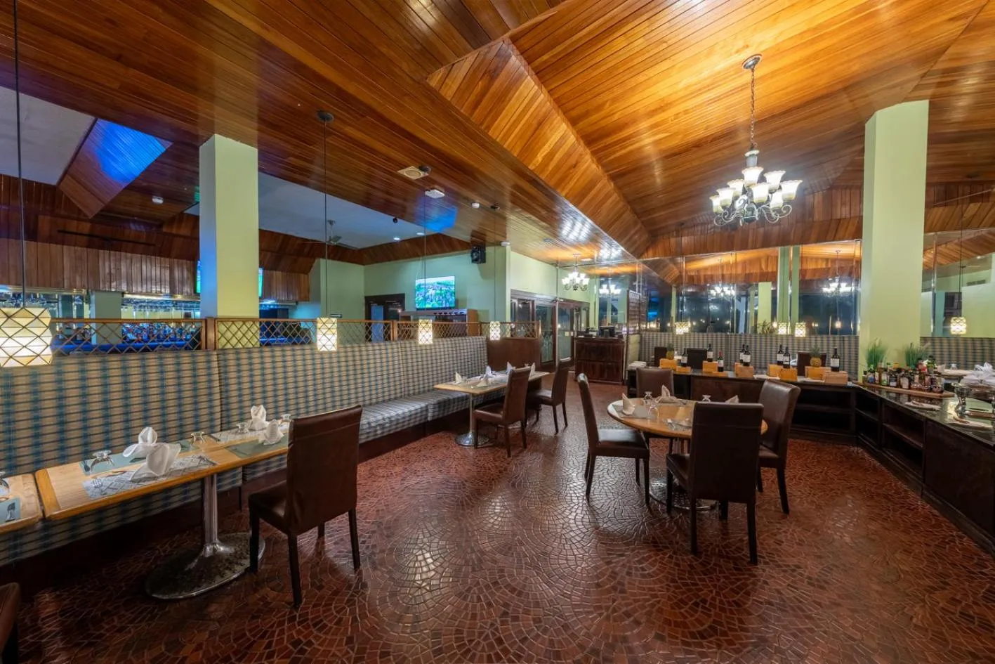 Restaurant/places to eat in Hotel Bambito By Faranda Boutique, a member of Radisson Individuals