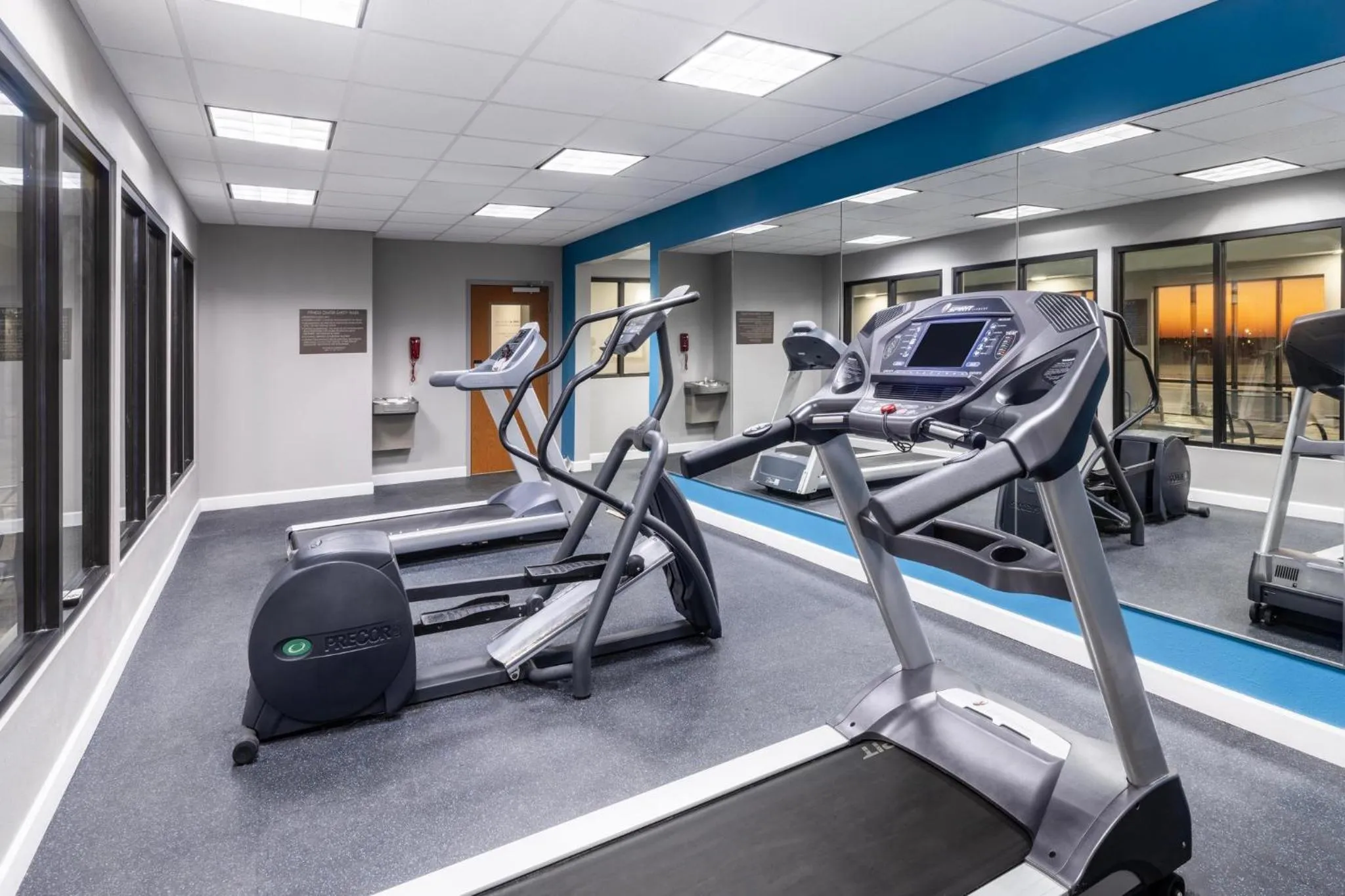 Fitness centre/facilities in Garner Hotel Gillette South by IHG