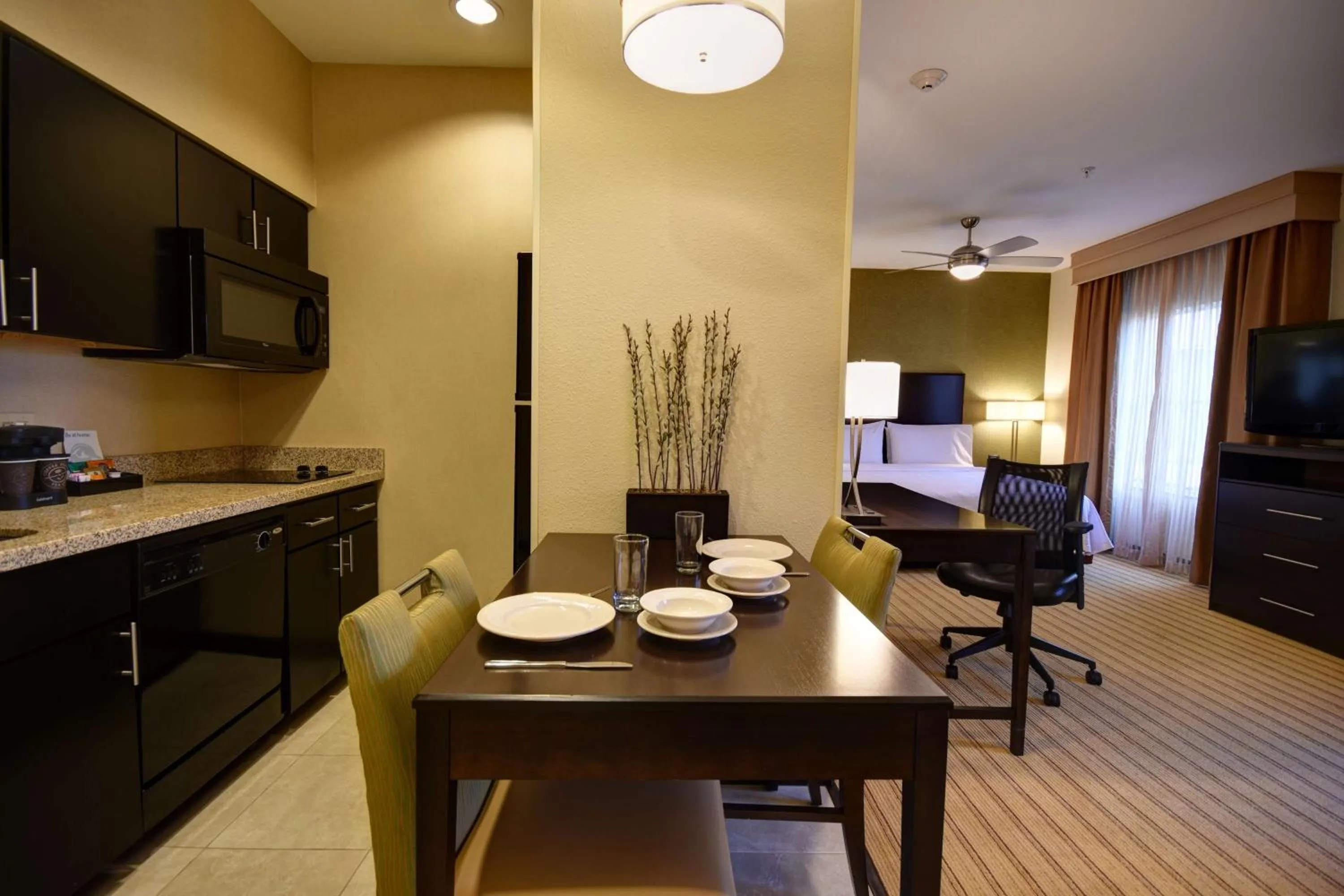 Kitchen or kitchenette in Homewood Suites by Hilton Fort Worth West at Cityview