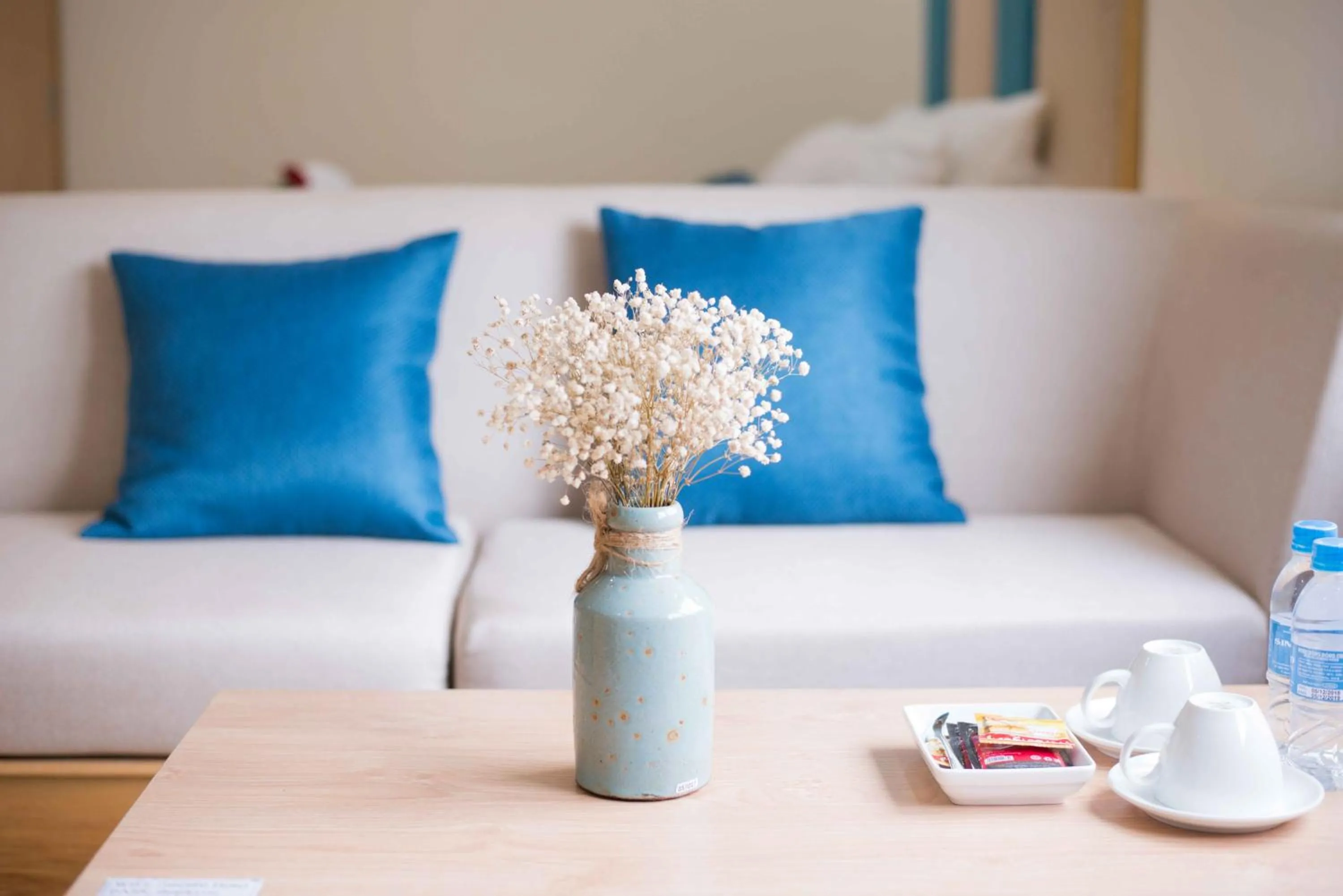 Library in Sincero Hotel & Apartment