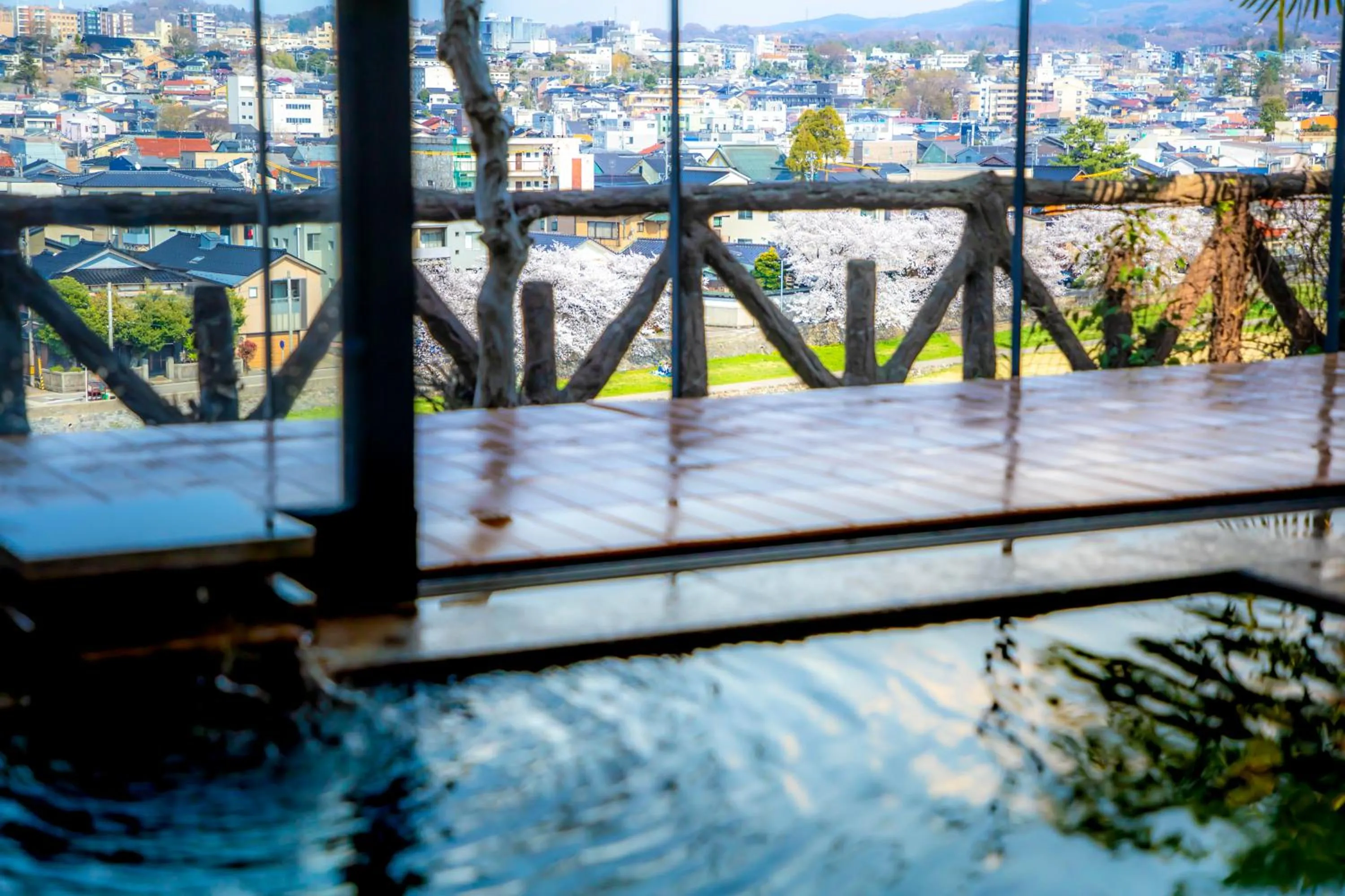 Public Bath in Yuyaruru Saisai