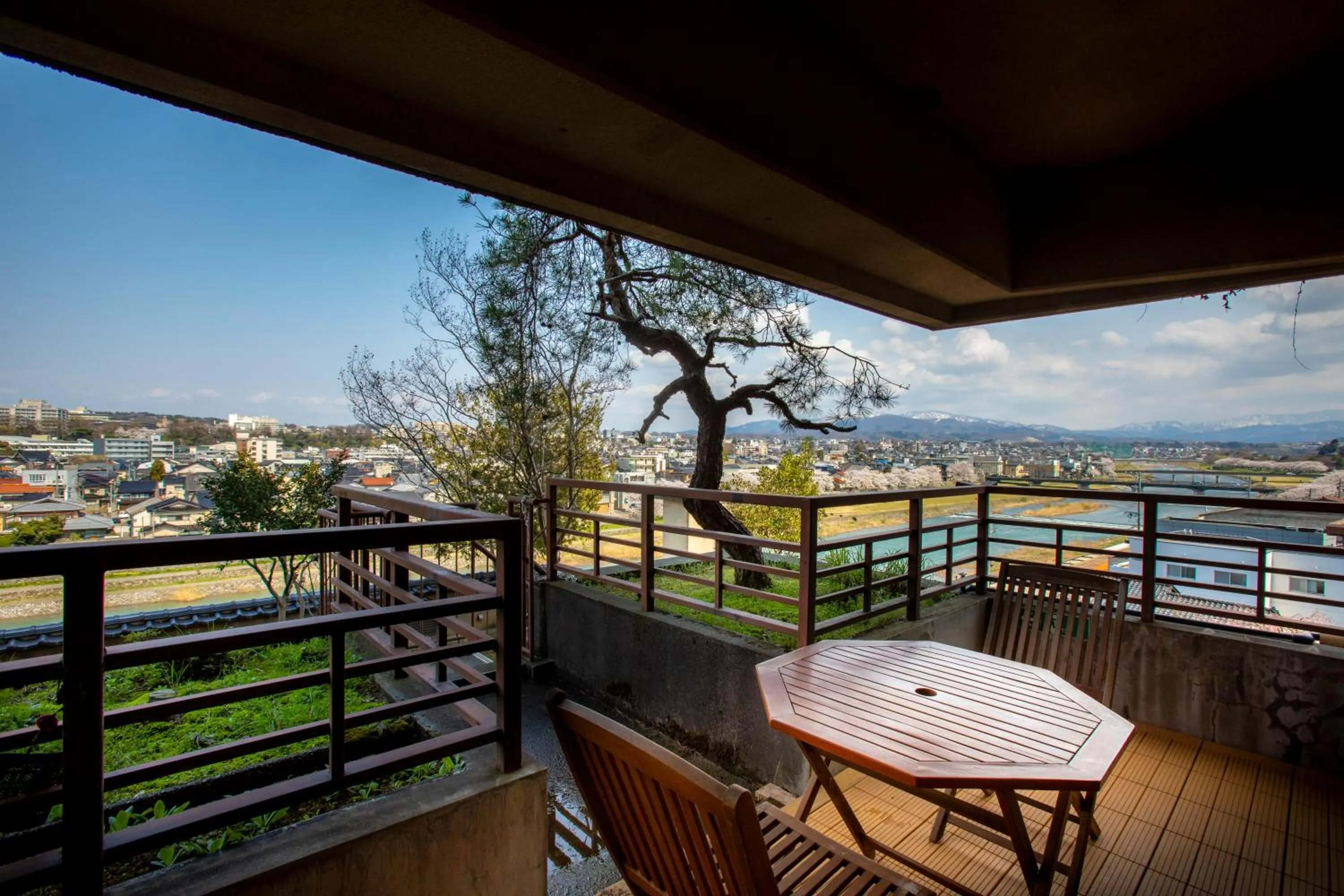 Balcony/Terrace in Yuyaruru Saisai