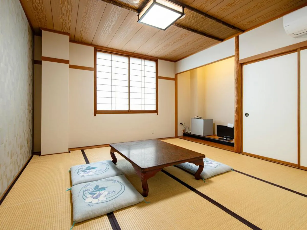 Photo of the whole room in Houei Ryokan