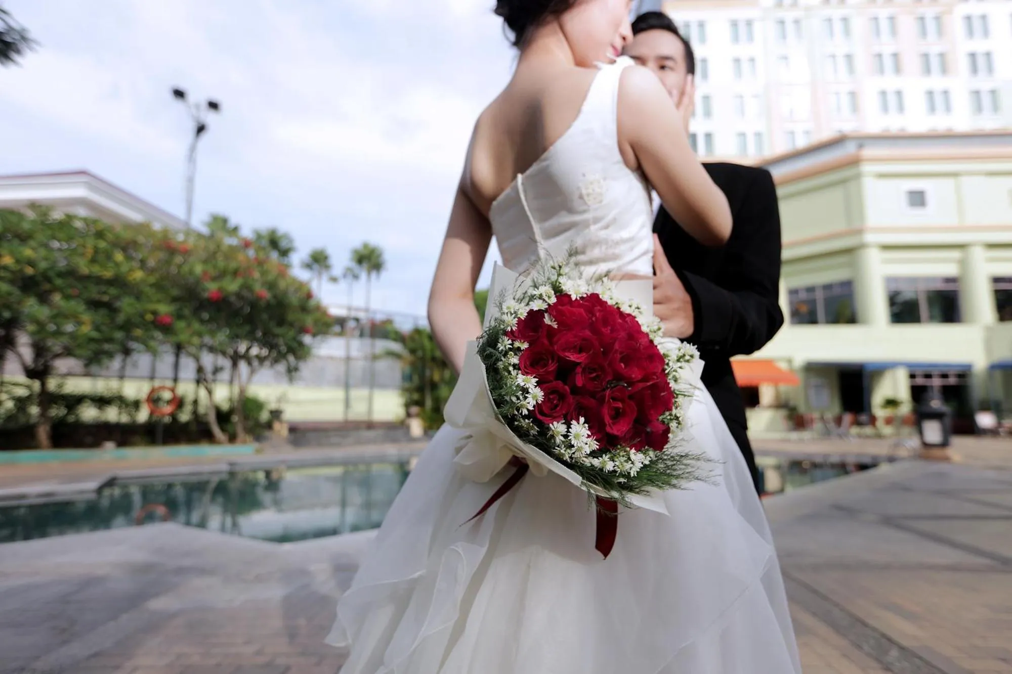 Pool view in Grand Candi Hotel