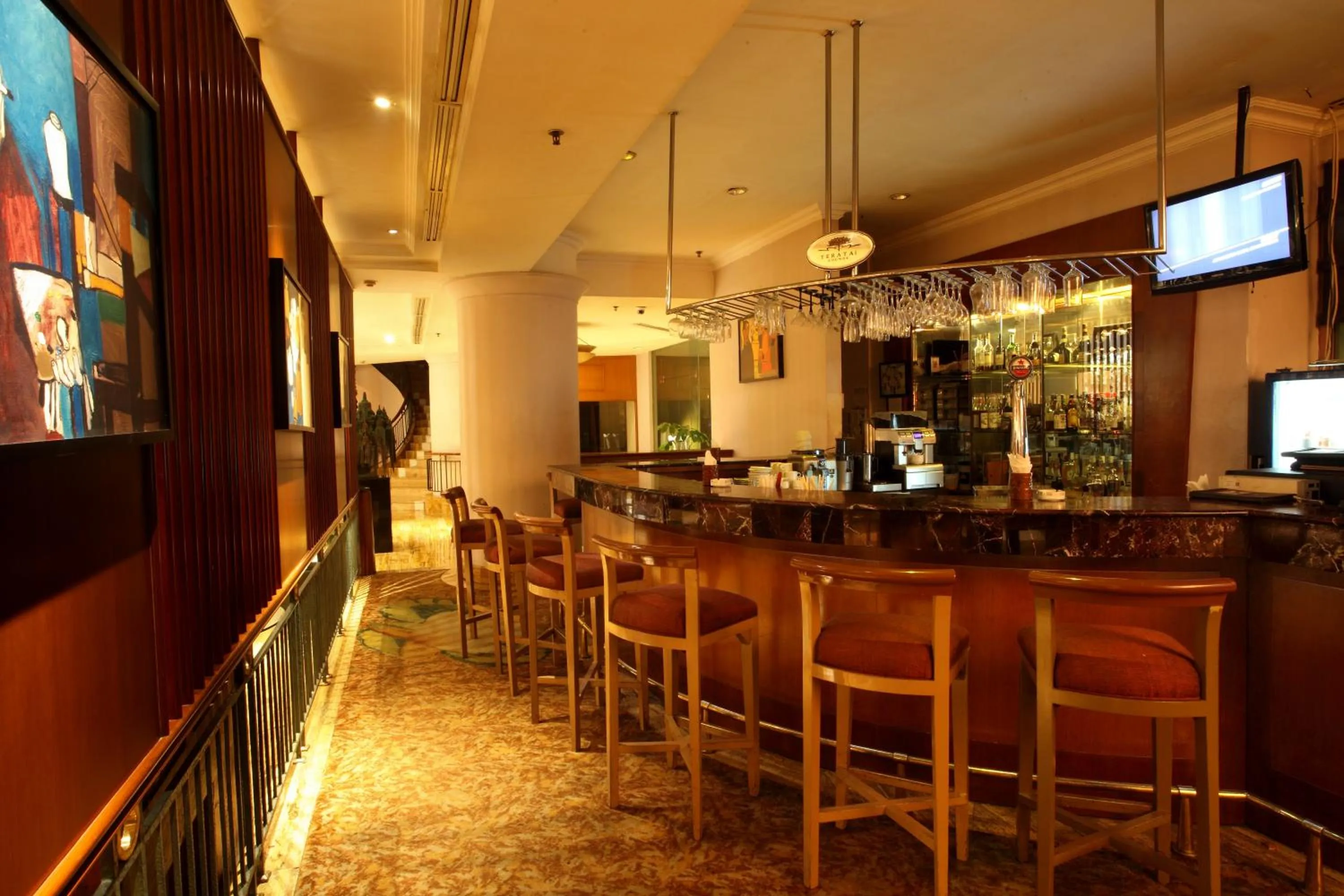 Lounge or bar in Grand Candi Hotel