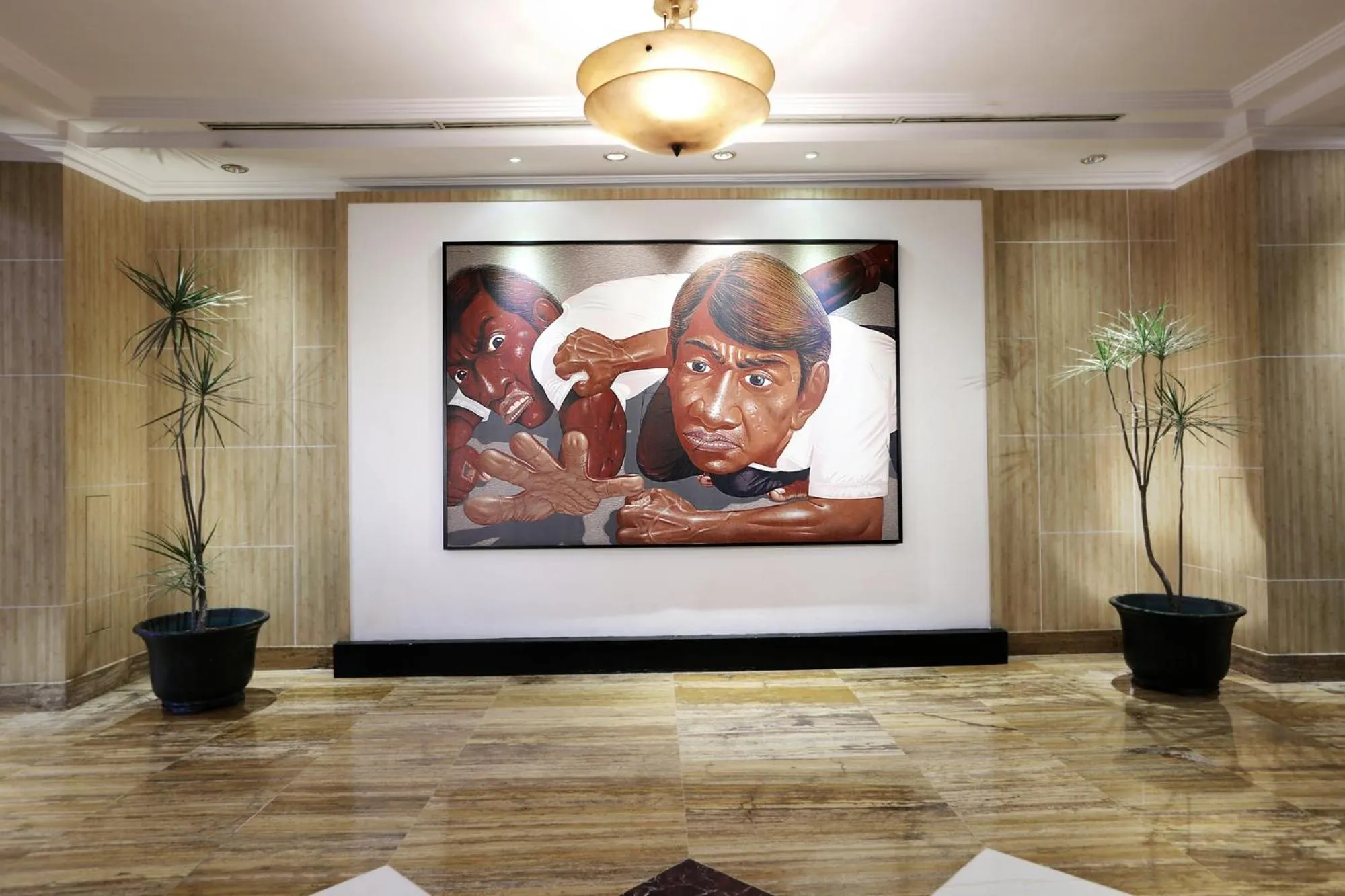 Decorative detail in Grand Candi Hotel