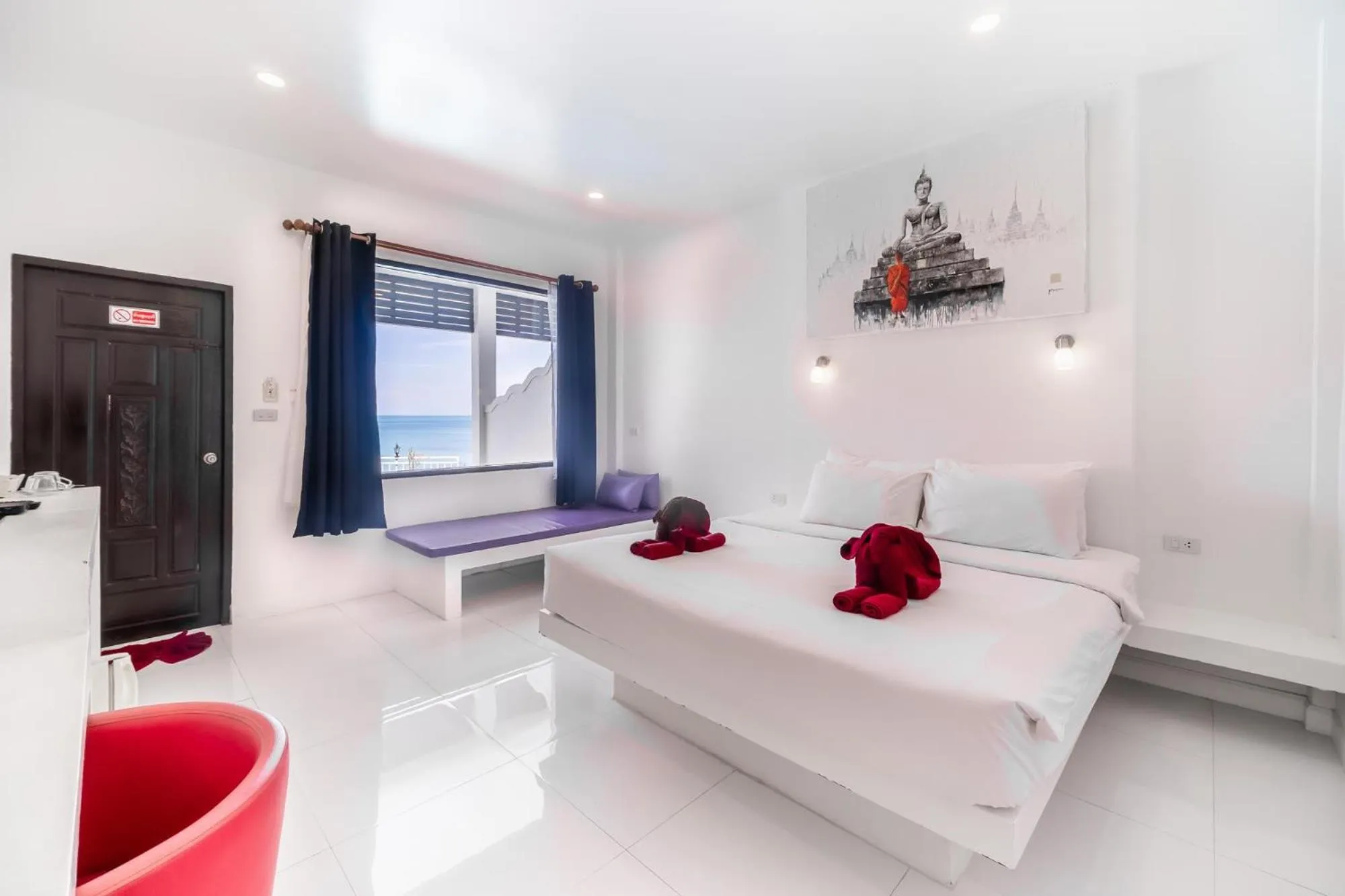 Bed in Crystal Bay Beach Resort