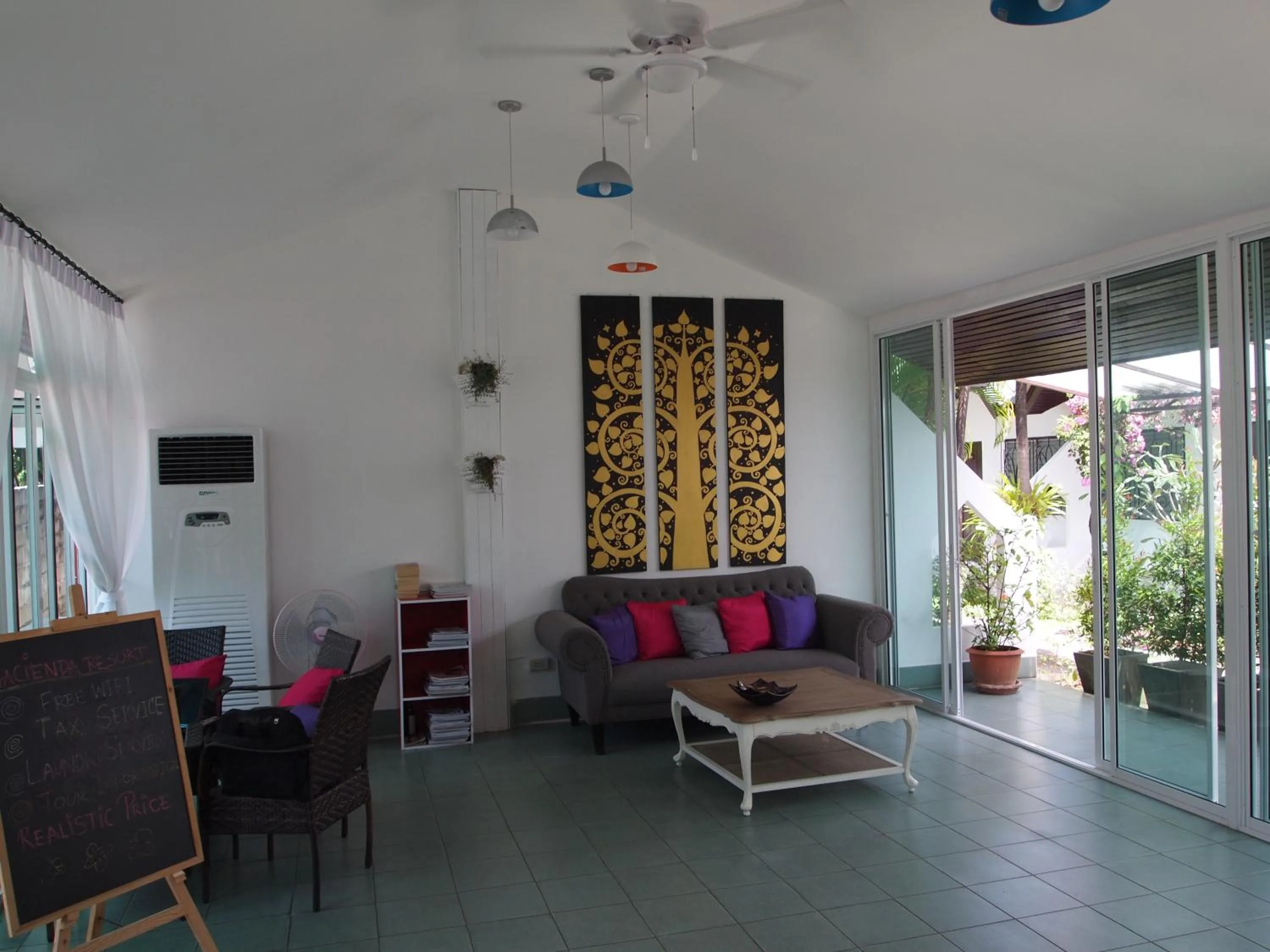 Restaurant/places to eat in Hacienda Phuket, Patong