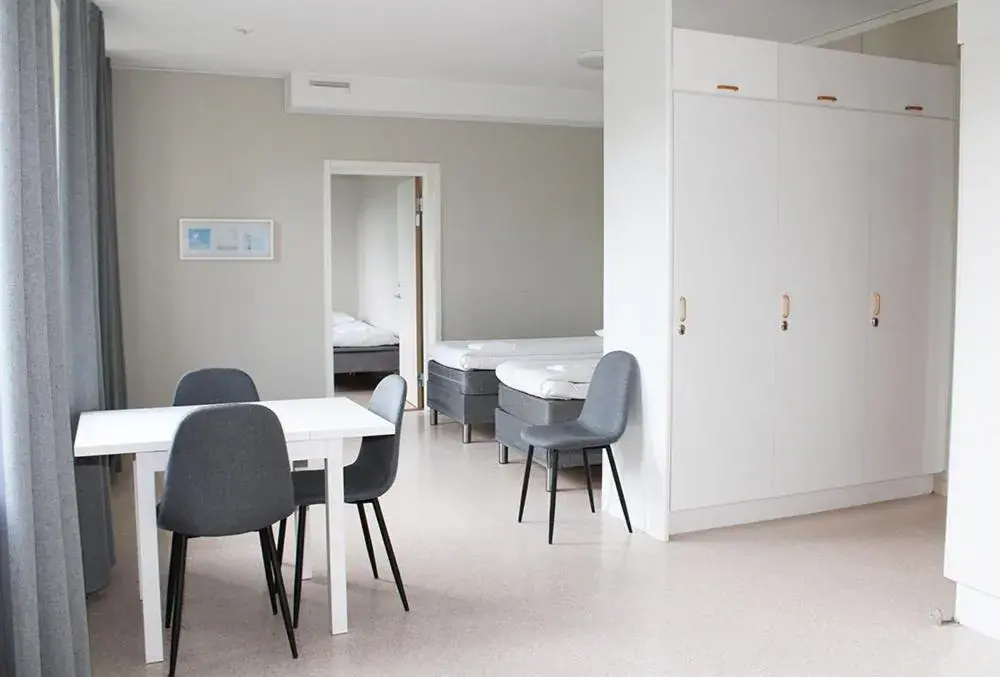 Quadruple Room in Sidsjö Hotell & Konferens Quadruple Room in Sidsjö Hotell & Konferens