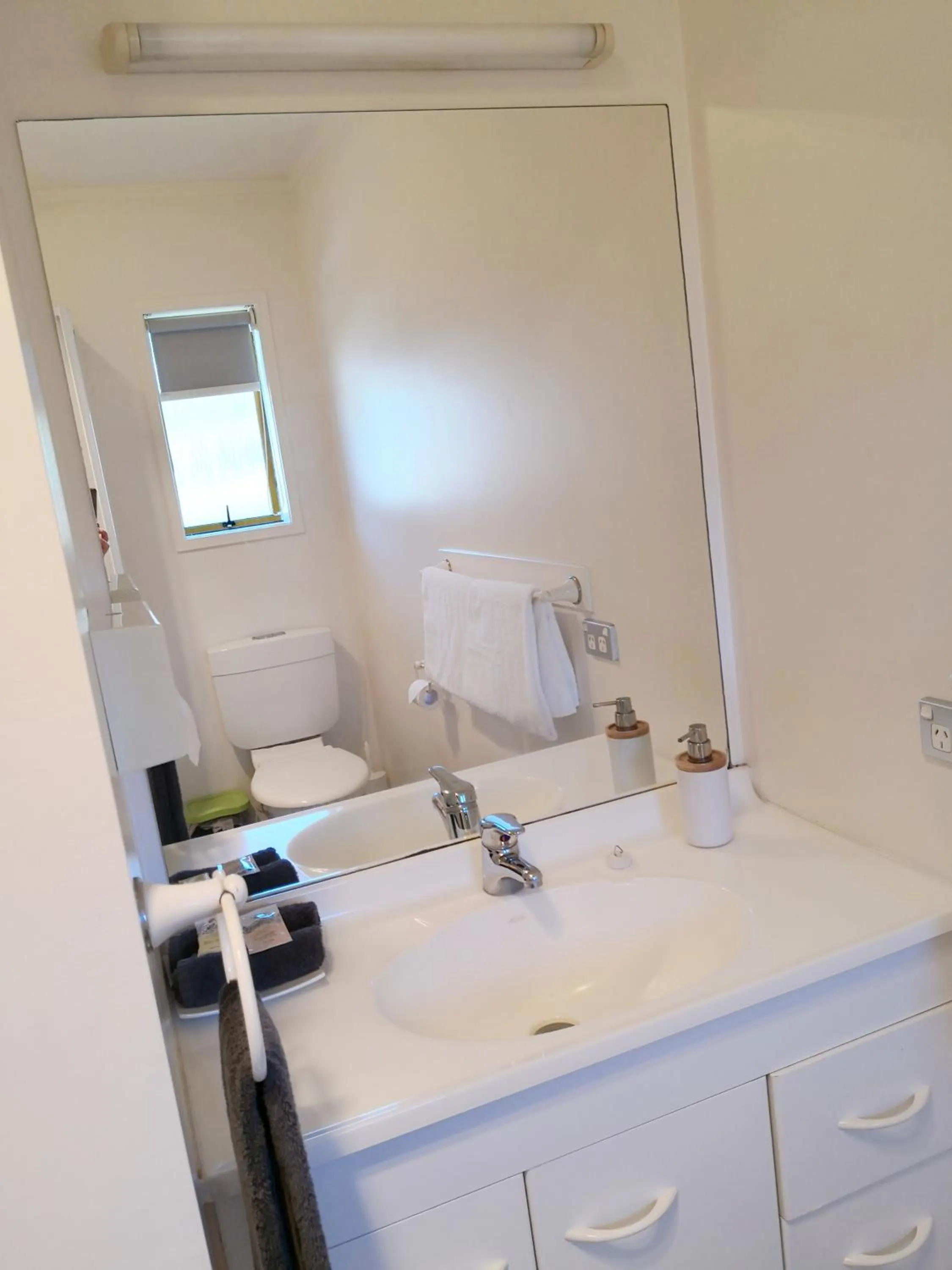 Bathroom in Accommodation Te Puna