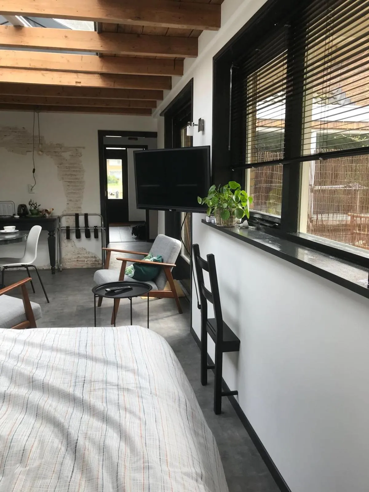 Area and facilities, Bed in B&B de Garaazje