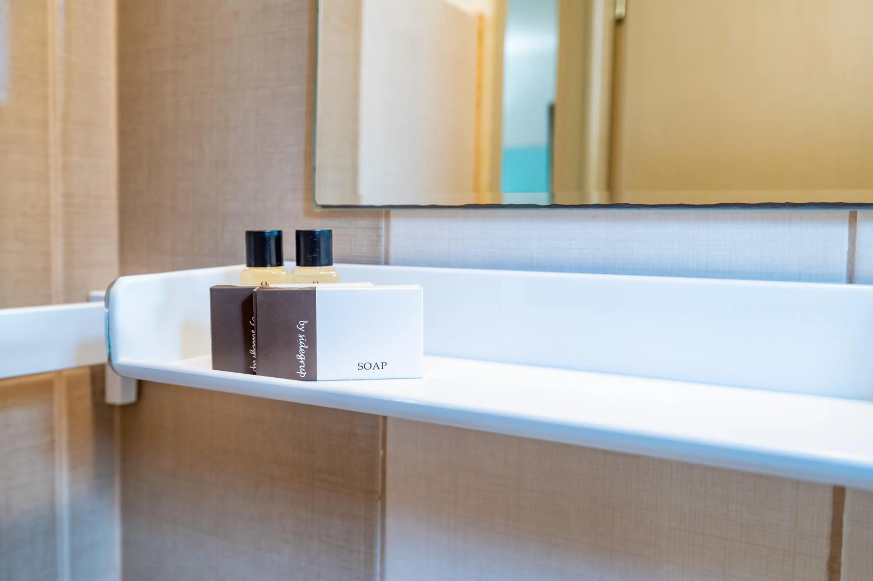 Complex Paloma Coral