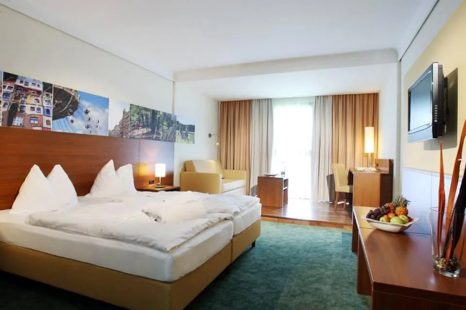 Bedroom, Bed in Seminarhotel Lengbachhof GmbH