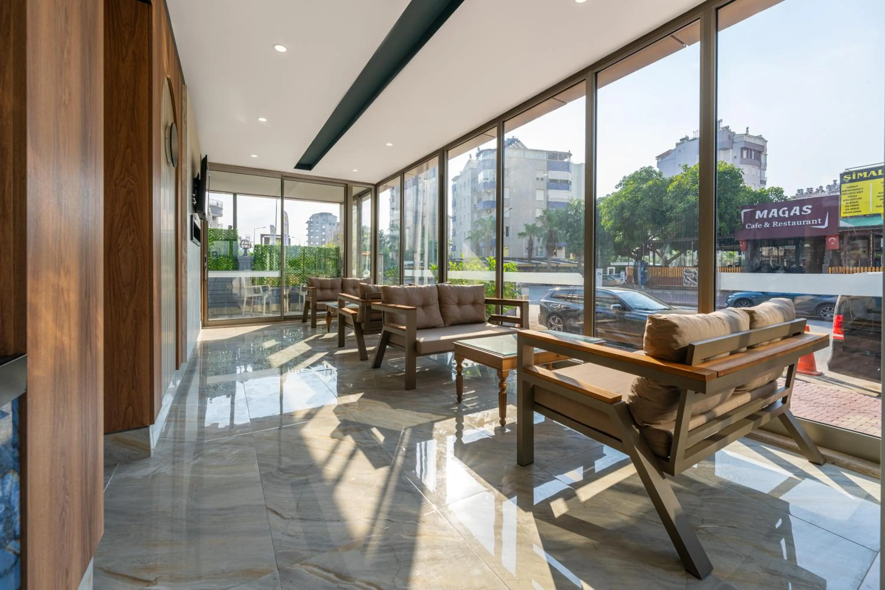 Lobby or reception in Lemon Hotel