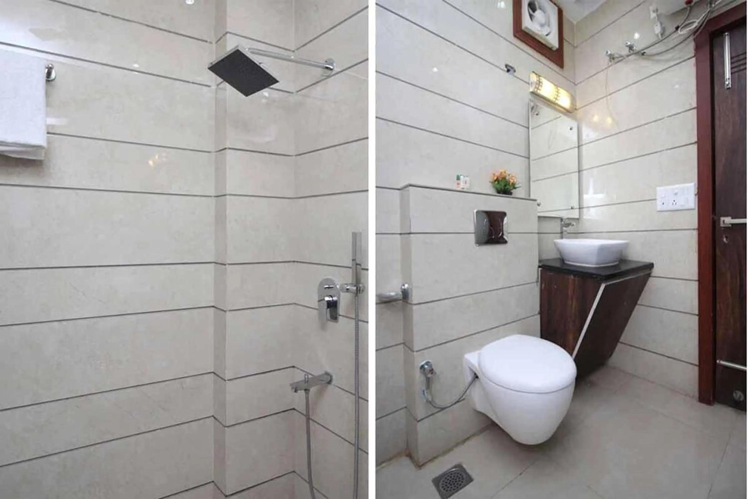 Shower in Hotel Indraprastha