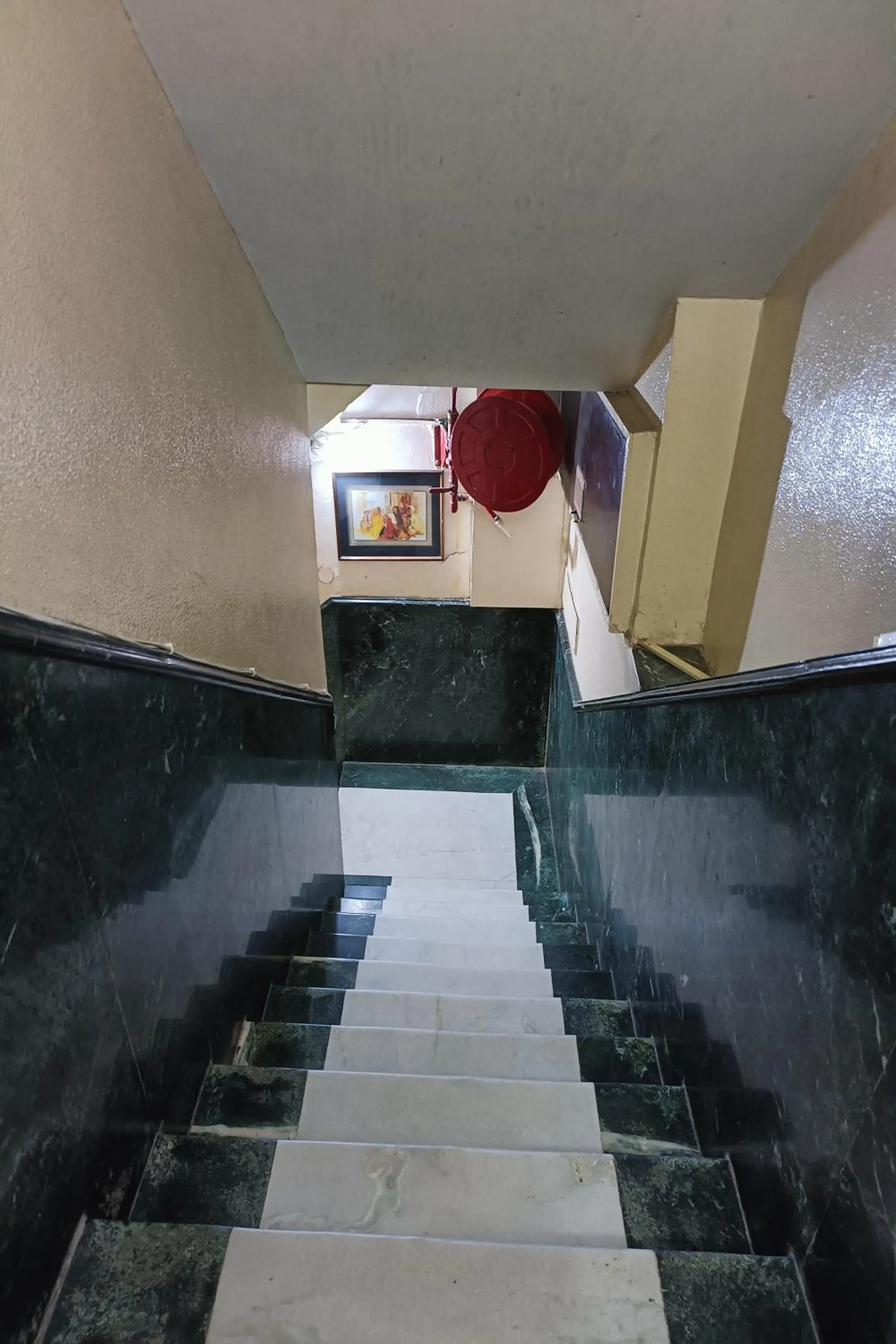 elevator in Hotel Indraprastha