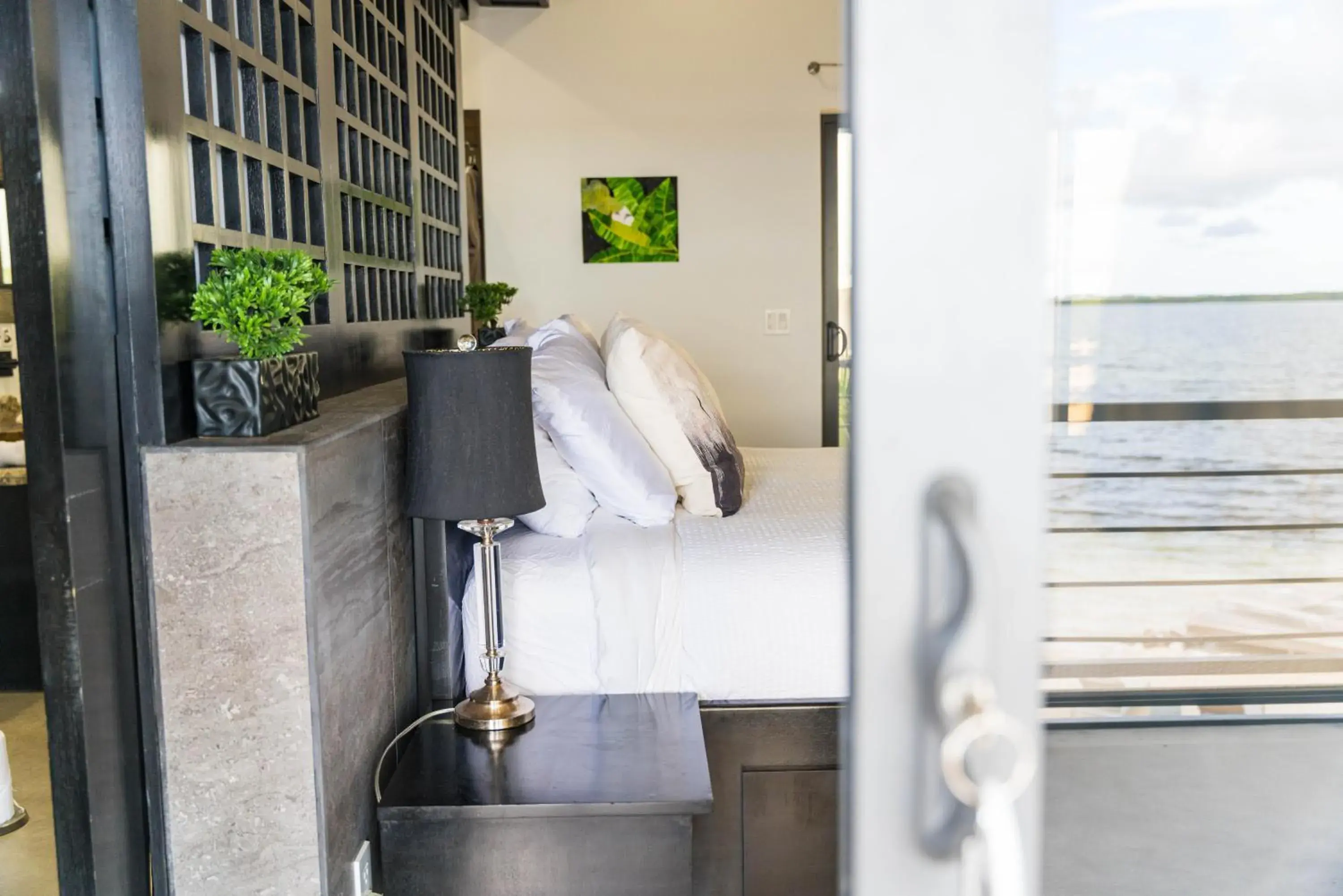 Queen Room with Sea View - single occupancy in Playa De Sala Boutique Hotel Queen Room with Sea View - single occupancy in Playa De Sala Boutique Hotel