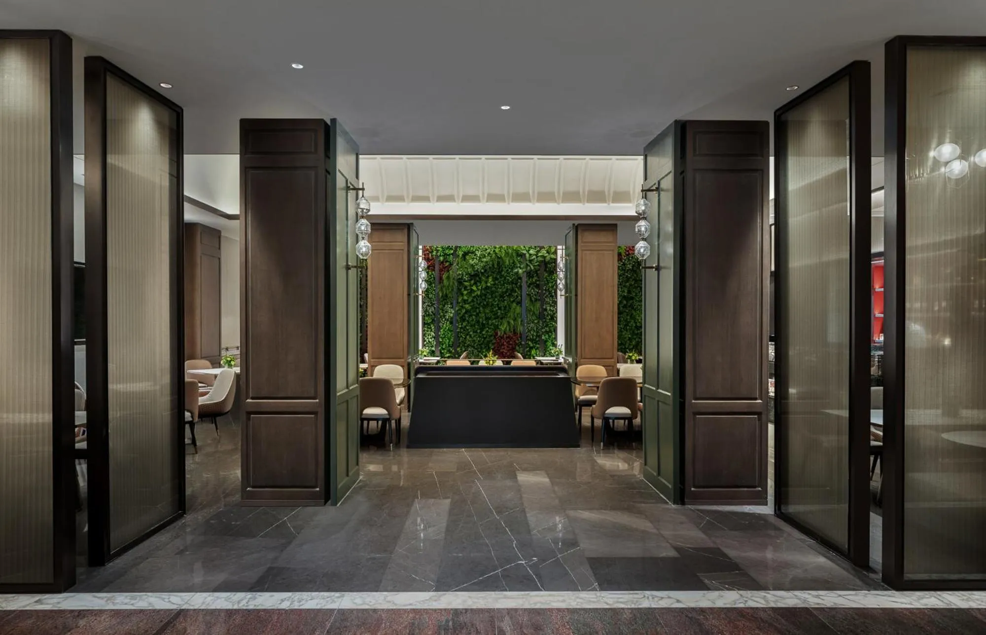 Restaurant/places to eat in Shenzhen Shanghai Hotel