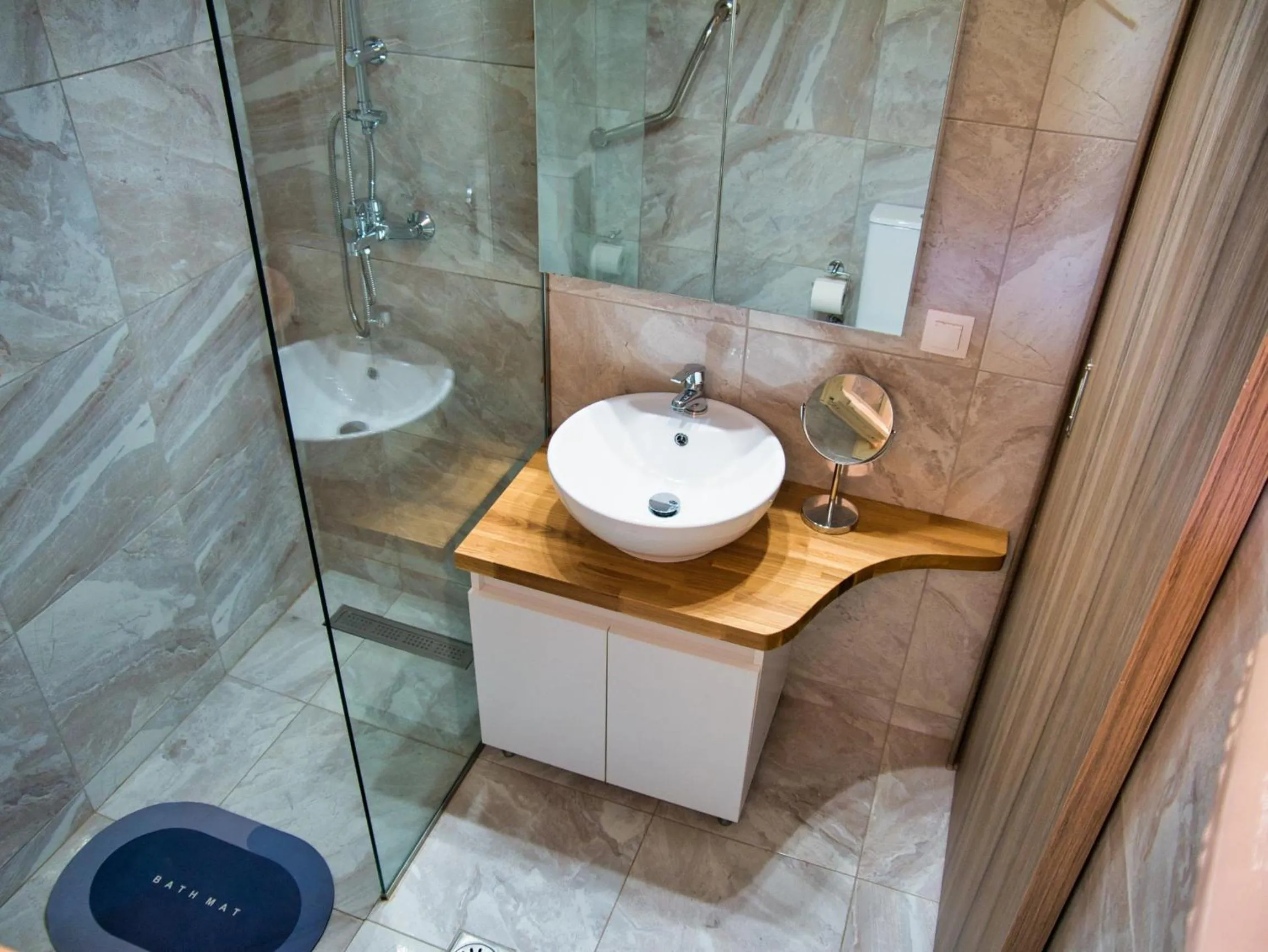 Bathroom in Tria Adelphia