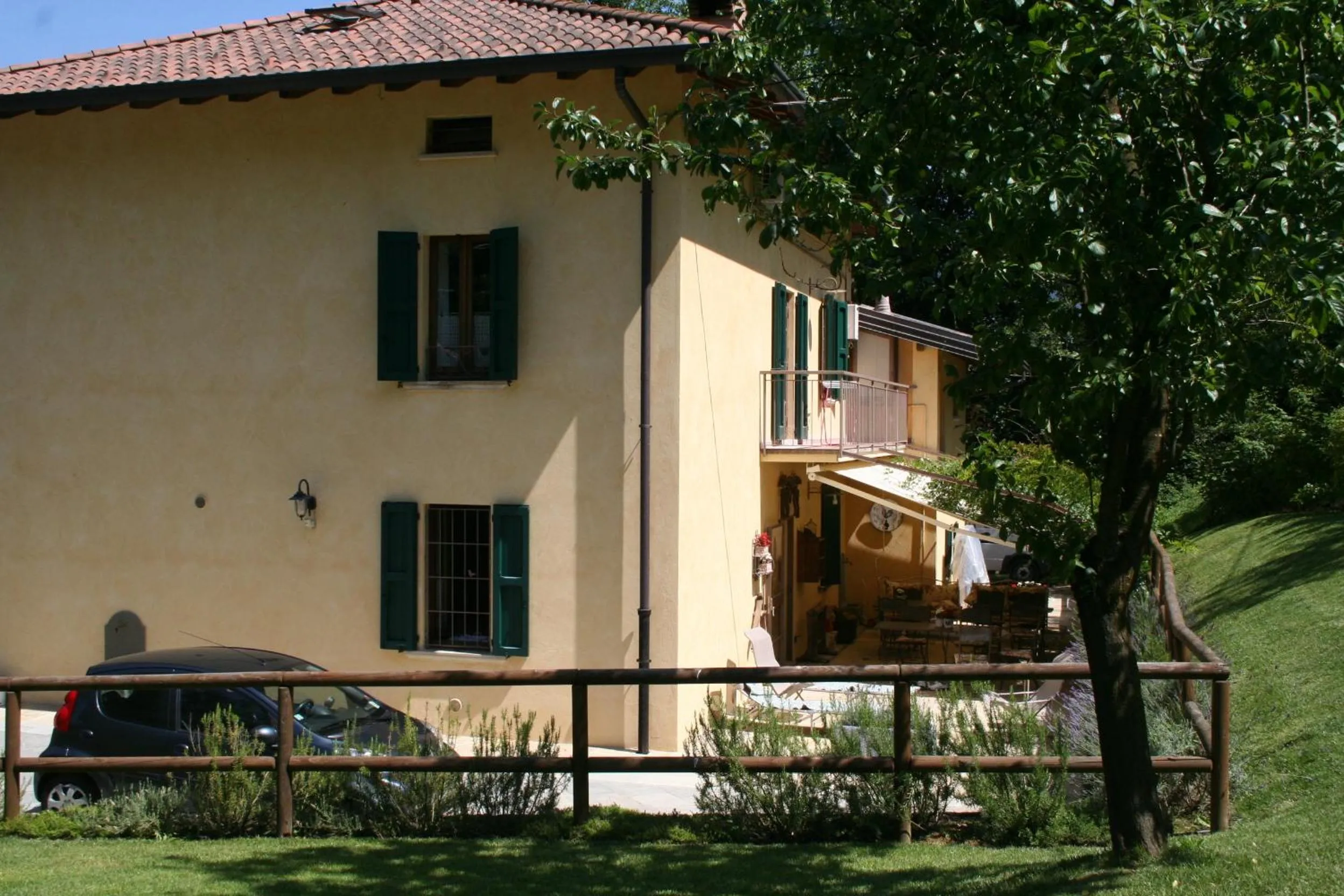 Property building in B&B La Casa Di Campagna