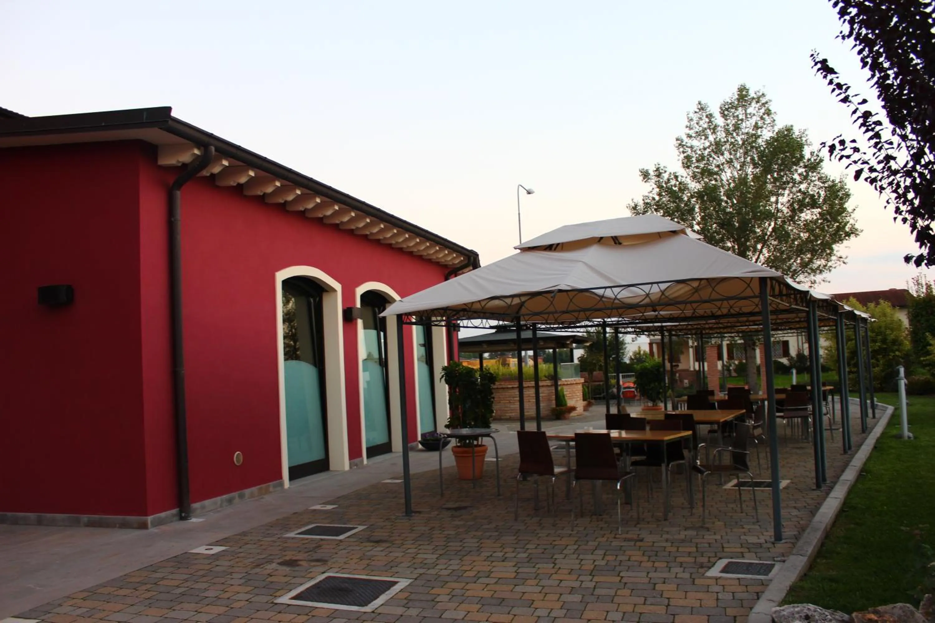 Facade/entrance in Albergo Delle Industrie