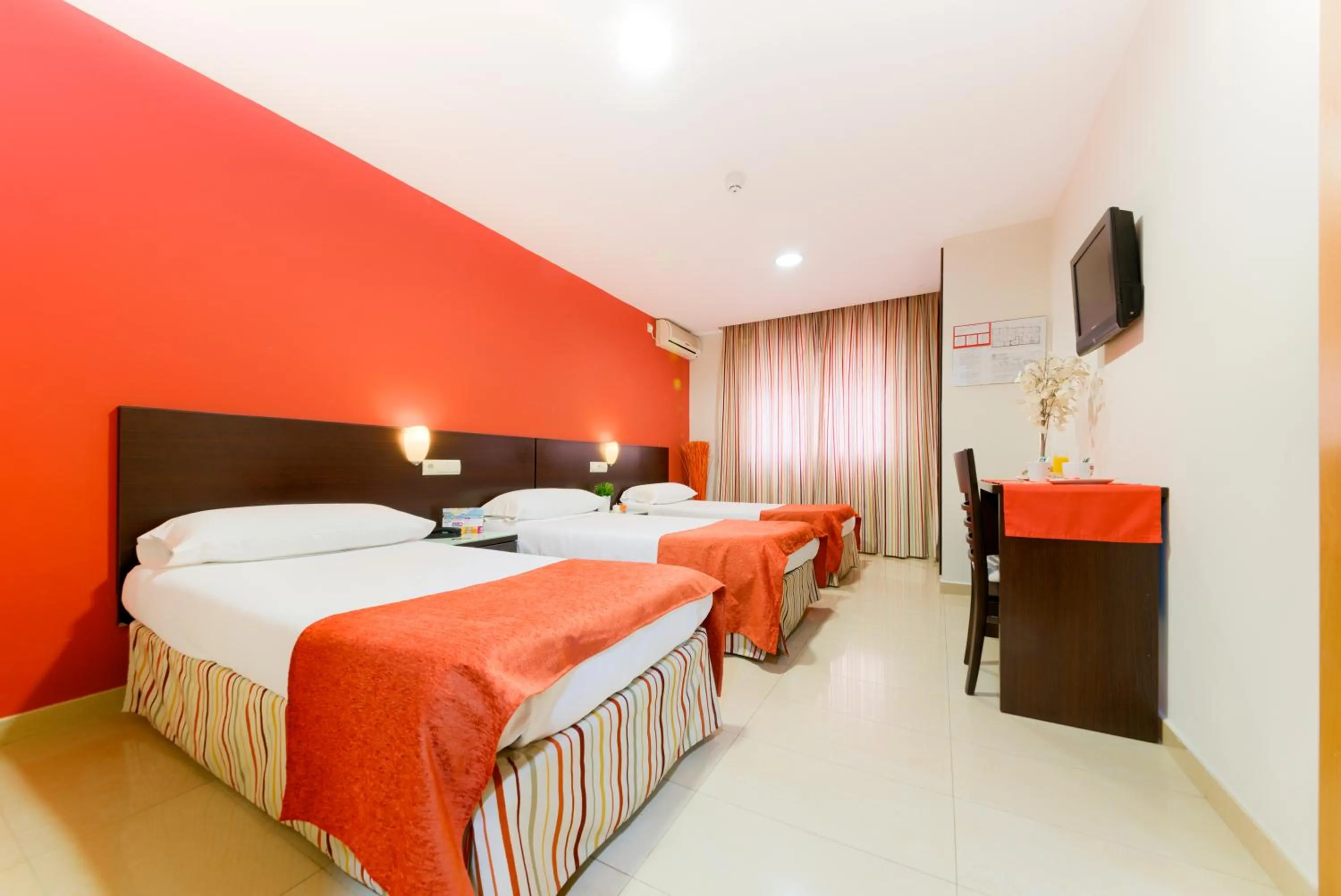 Bed in Hotel La Mirada