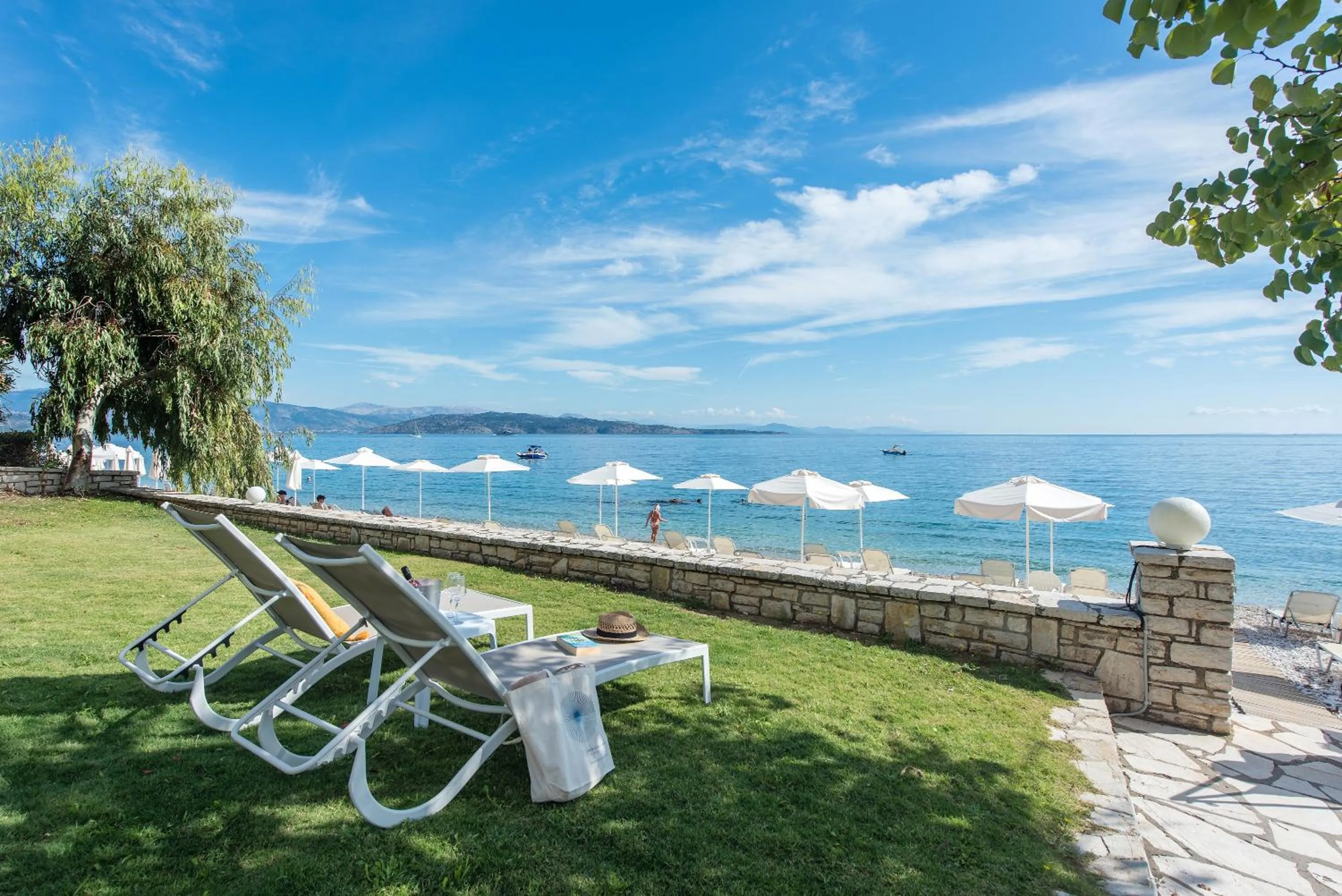 Krouzeri Beach Apartments