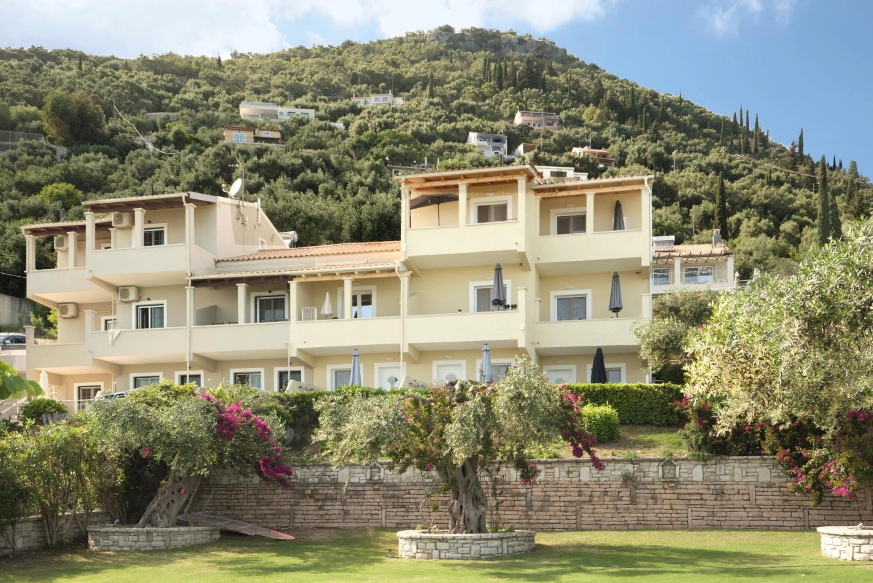 Property building in Krouzeri Beach Apartments