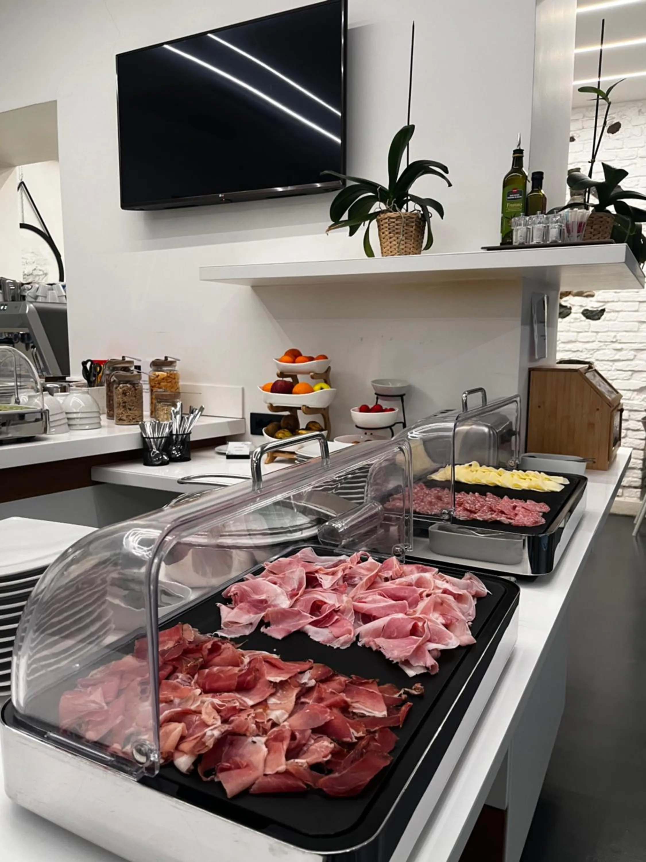 Breakfast in Adalesia Hotel & Coffee