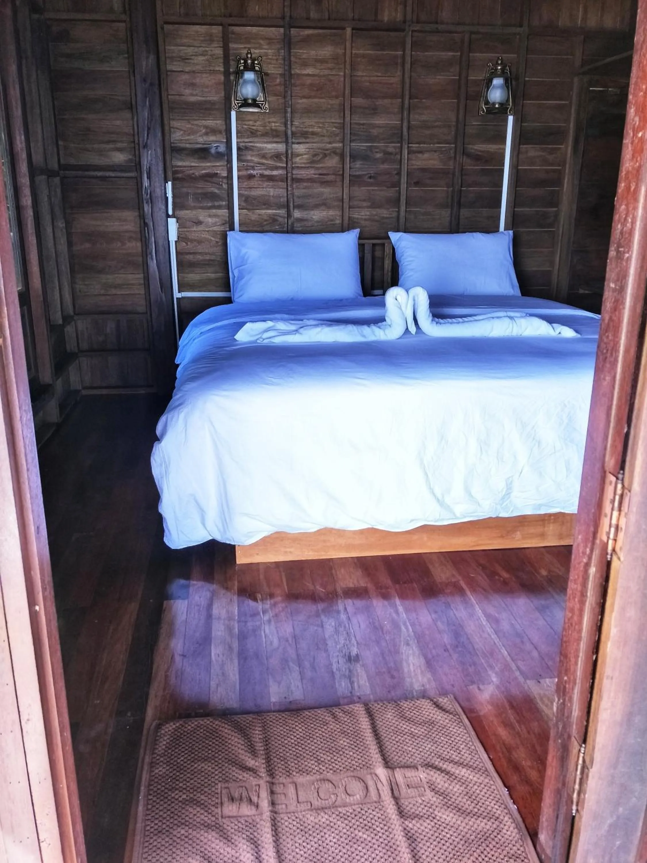 Bedroom, Bed in Moondance Magic View Bungalow