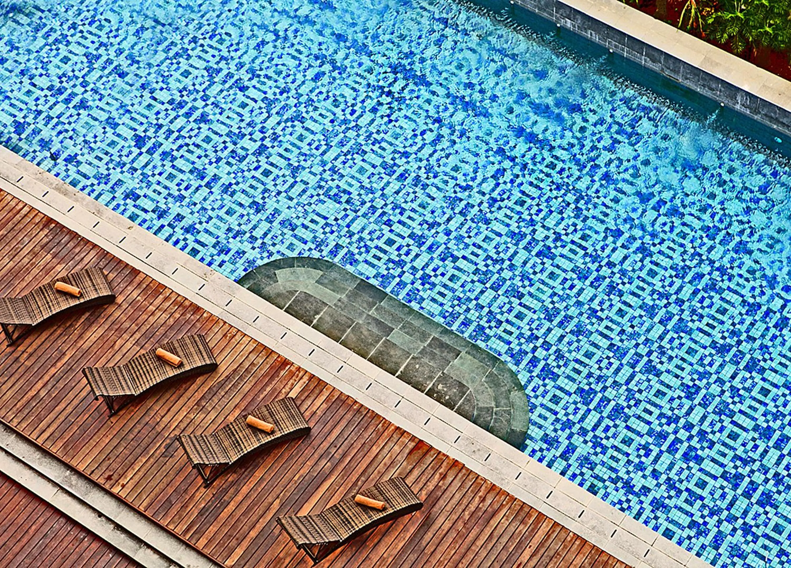Swimming pool in Hotel Santika Tasikmalaya