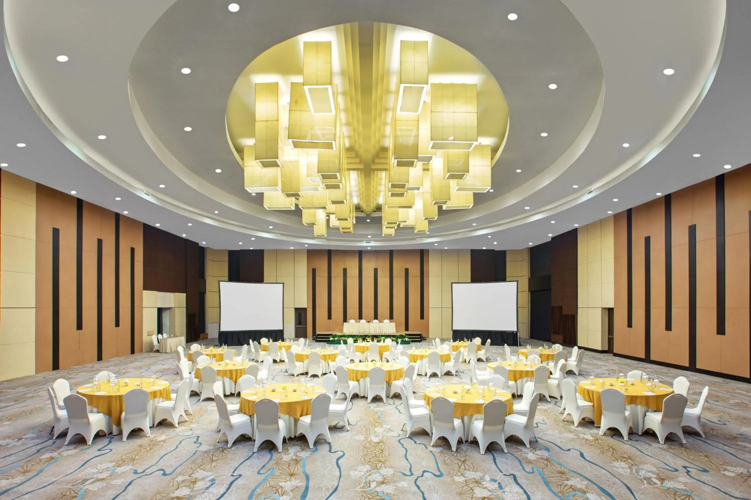 Meeting/conference room in Hotel Santika Tasikmalaya