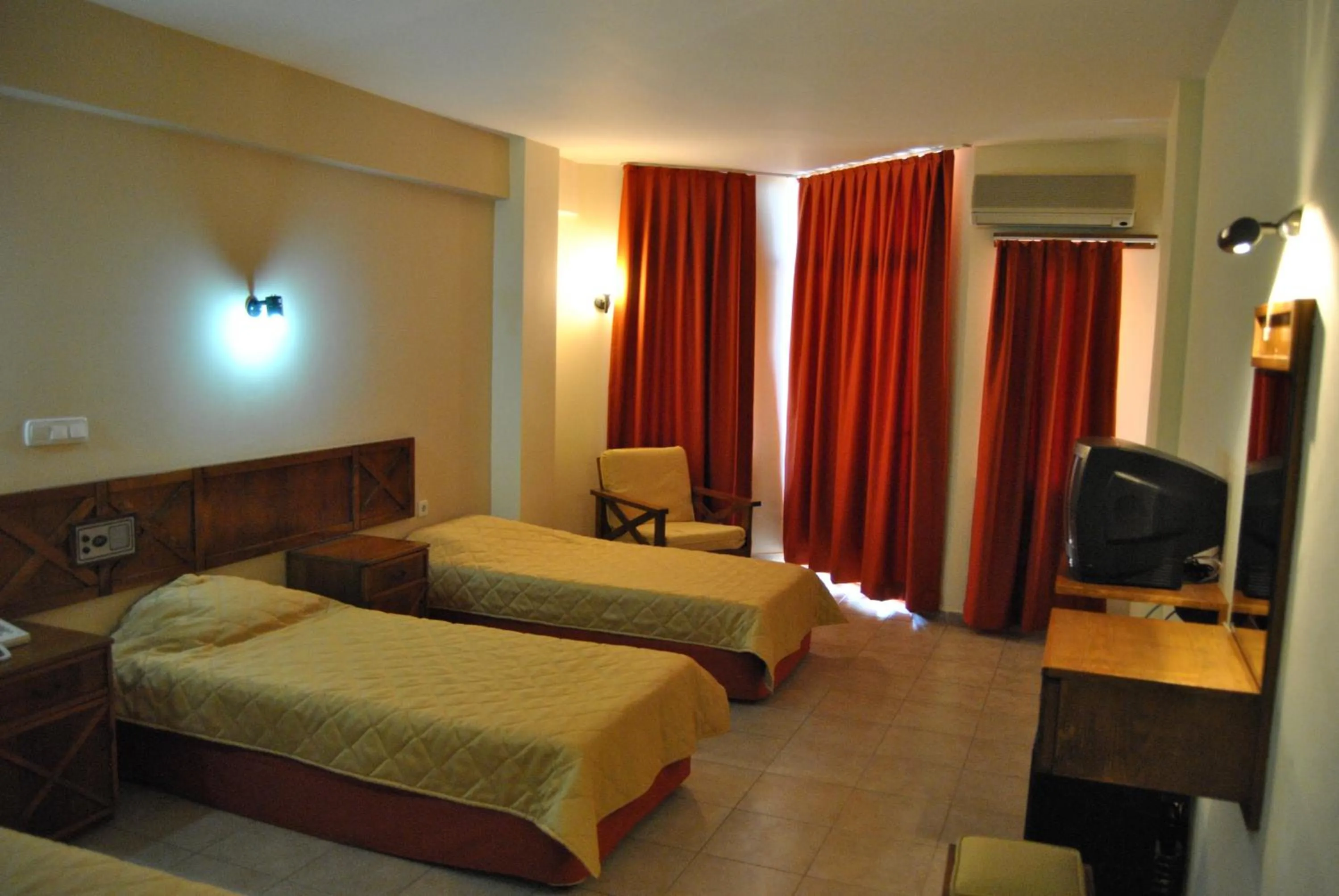 Bedroom, Bed in Benna Hotel