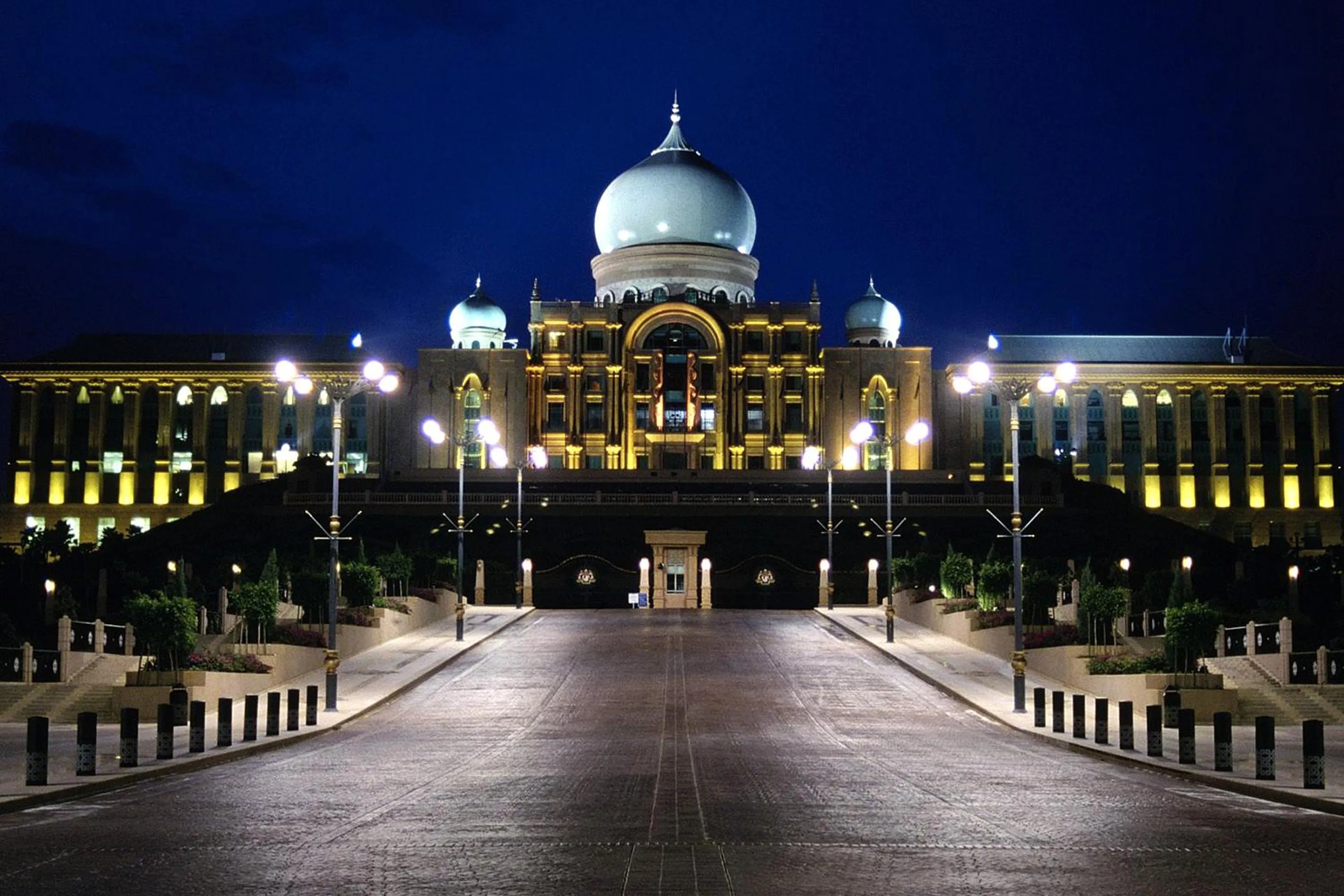 Nearby landmark in The Loft Plaza Hotel