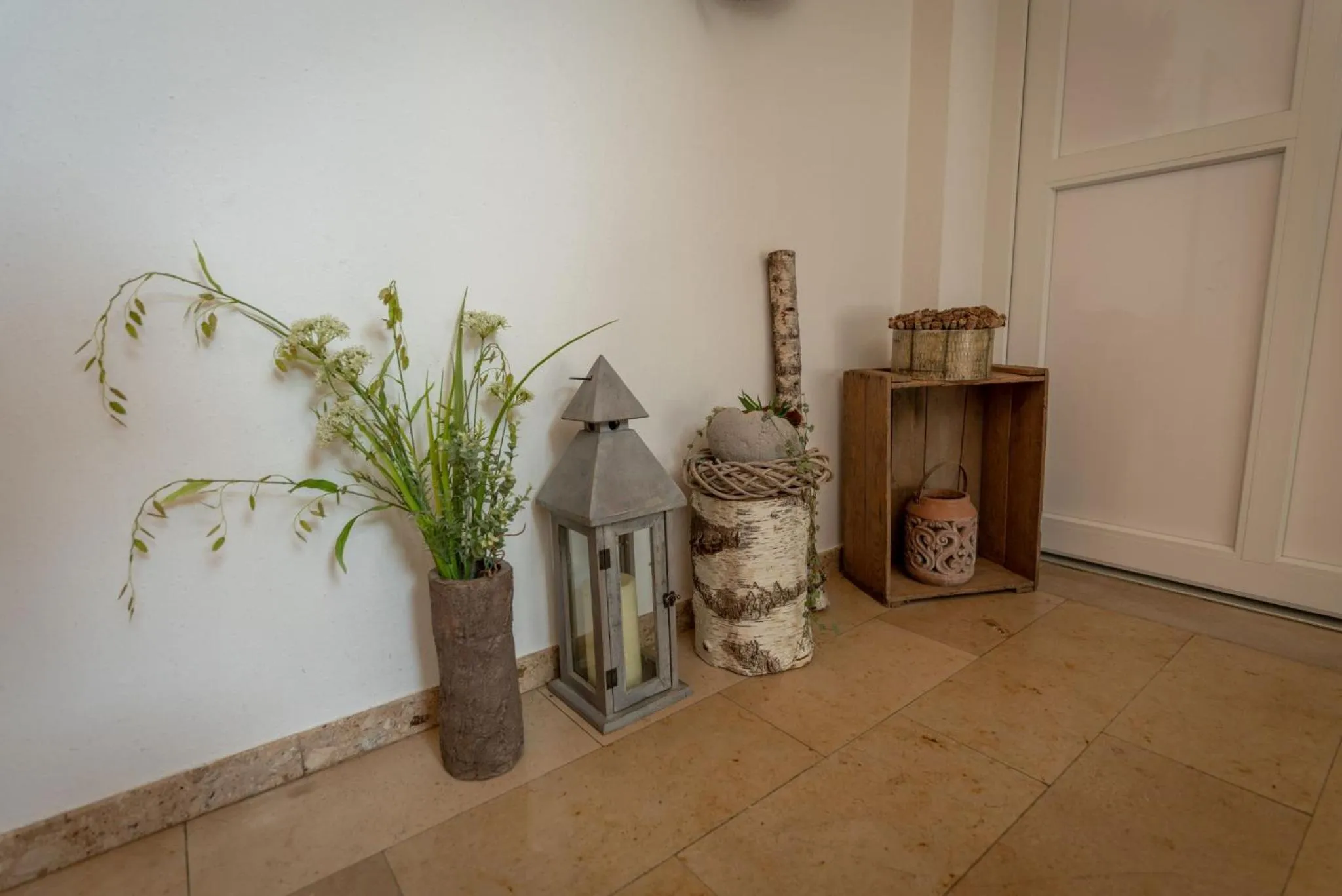 Decorative detail in s'Wirtshaus by Alpine Genusswelten