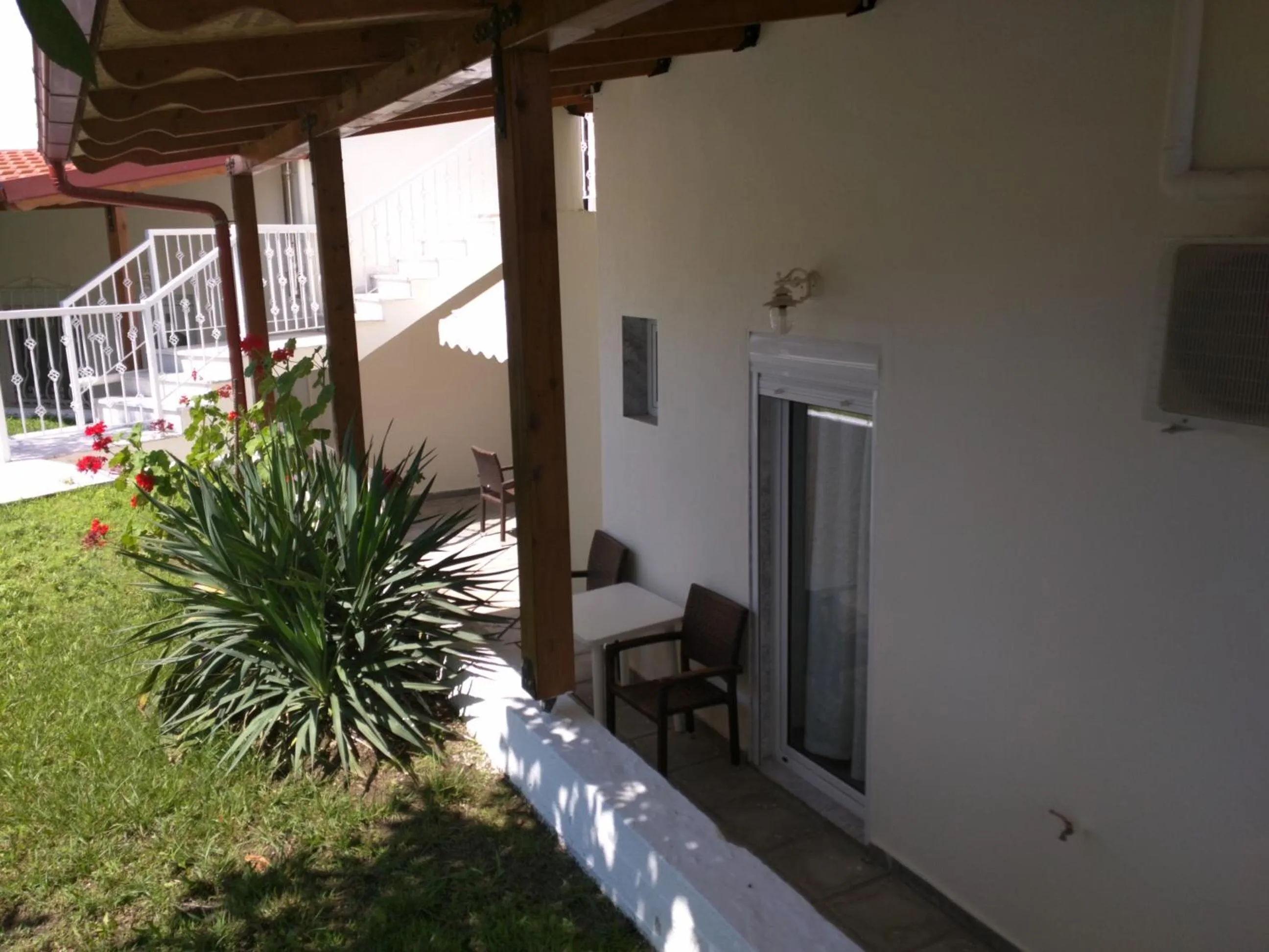 Patio in Bella Grecia