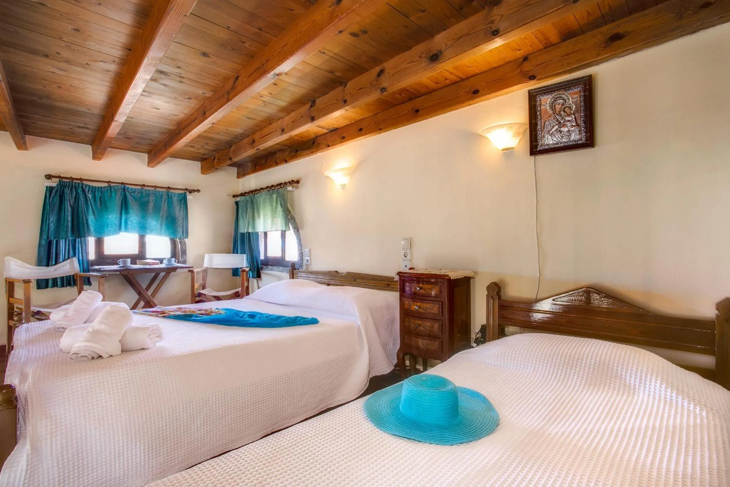 Bed in Ifigenia by Captain Michalis