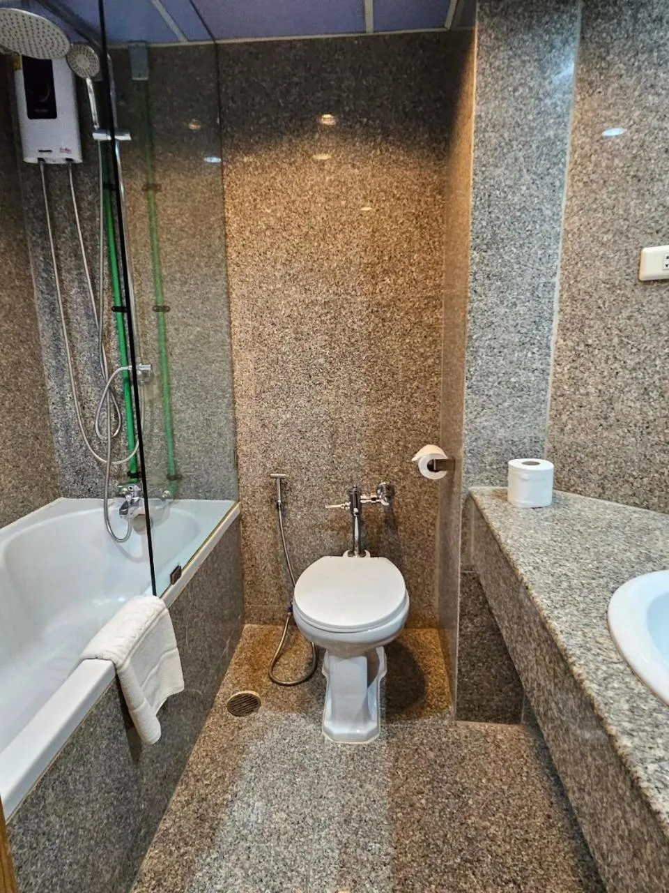 Shower in White Palace Bangkok