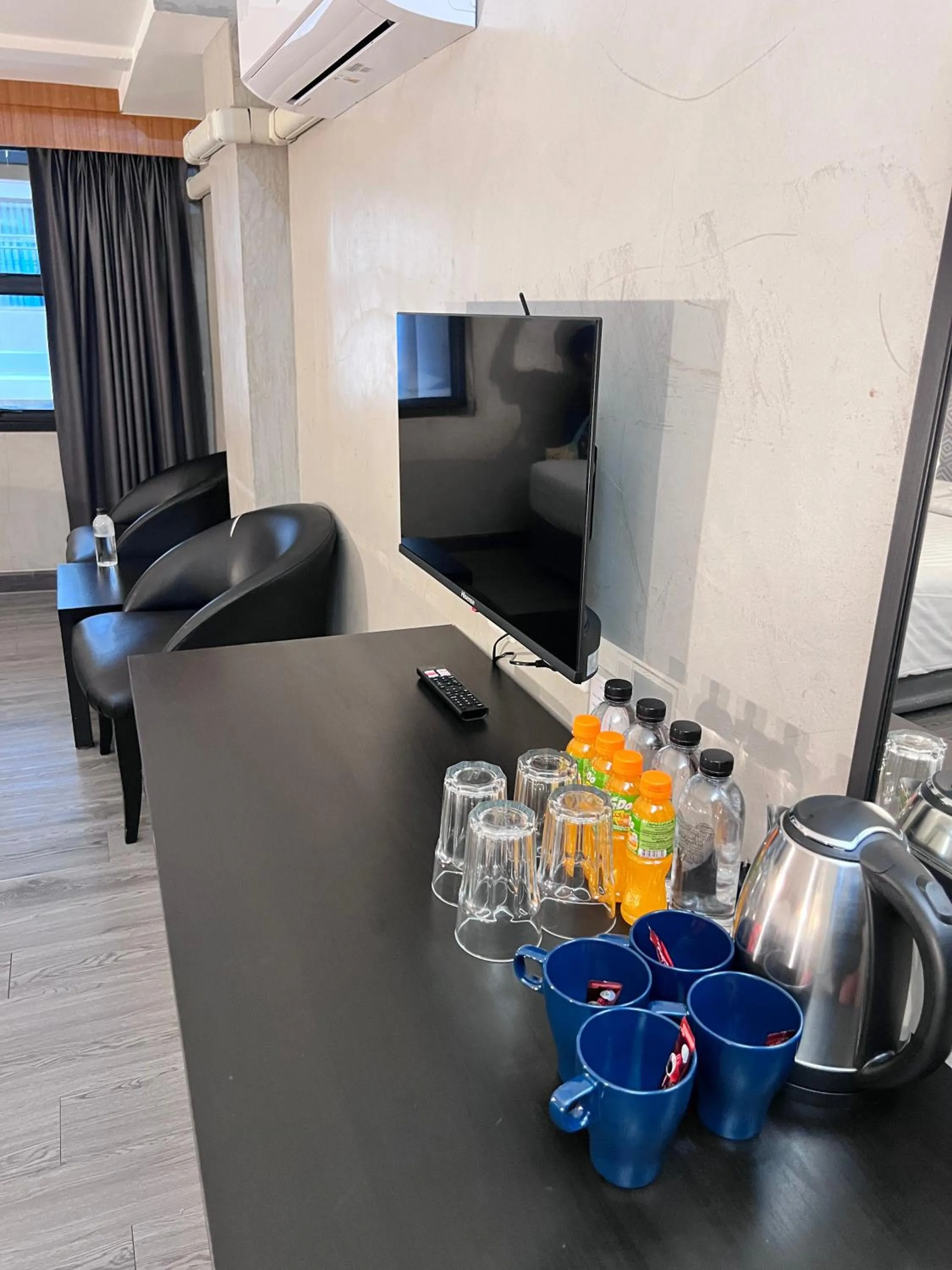 Coffee/tea facilities in White Palace Bangkok