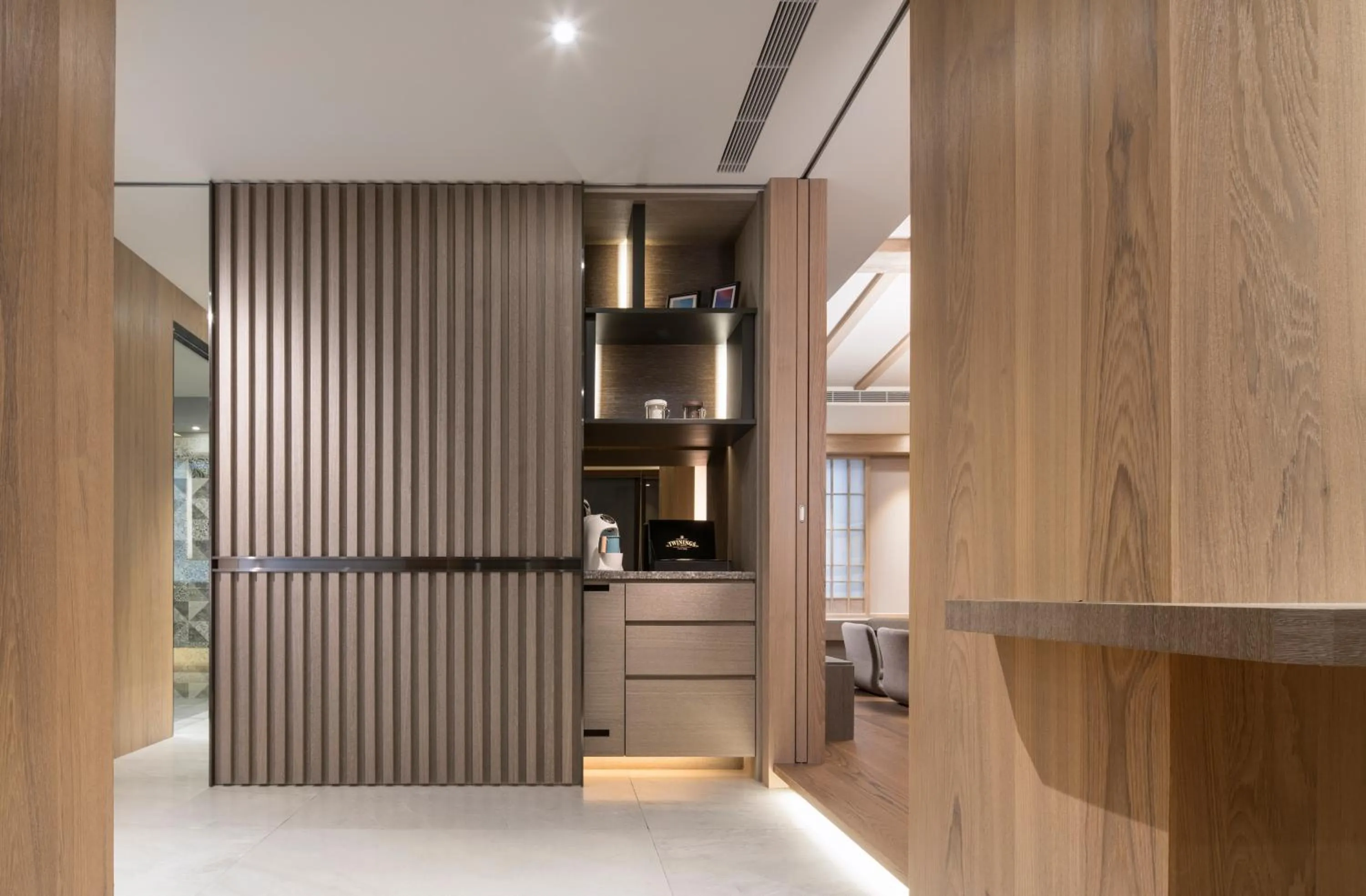 Coffee/tea facilities in Yamagata Kaku Hotel & Spa