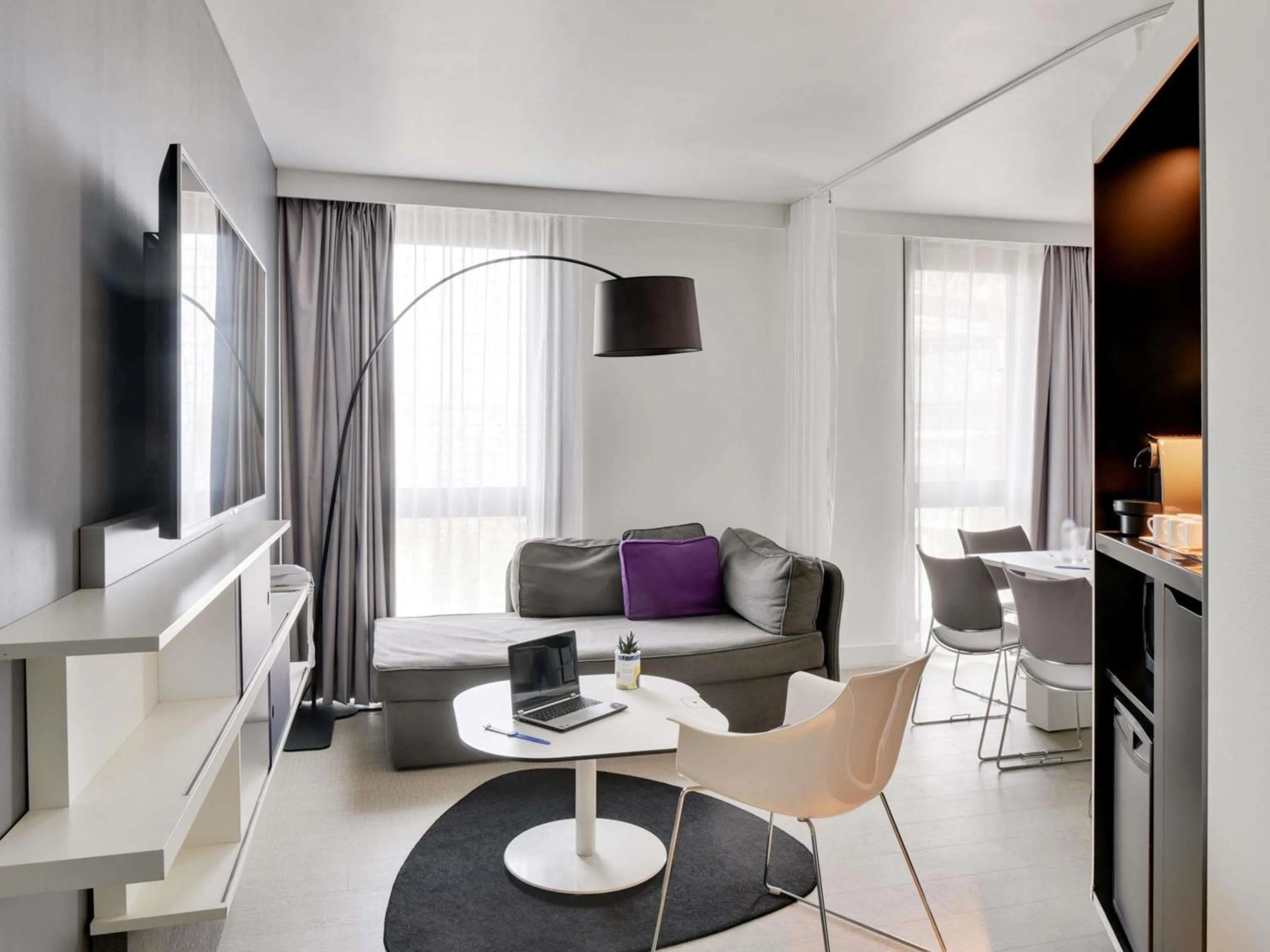 Meeting/conference room in Novotel Suites Paris Issy Les Moulineaux