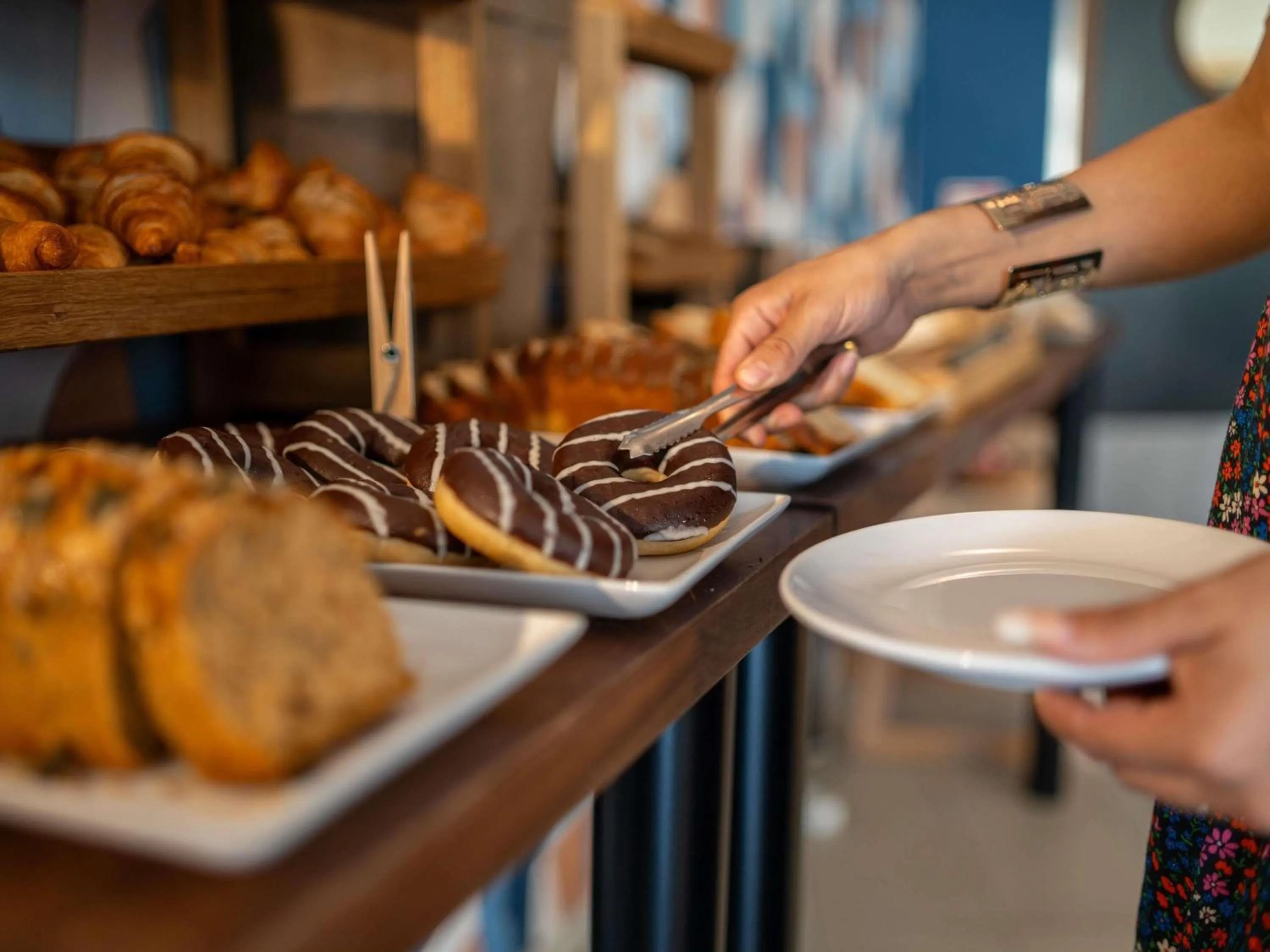 Breakfast in Novotel Suites Paris Issy Les Moulineaux